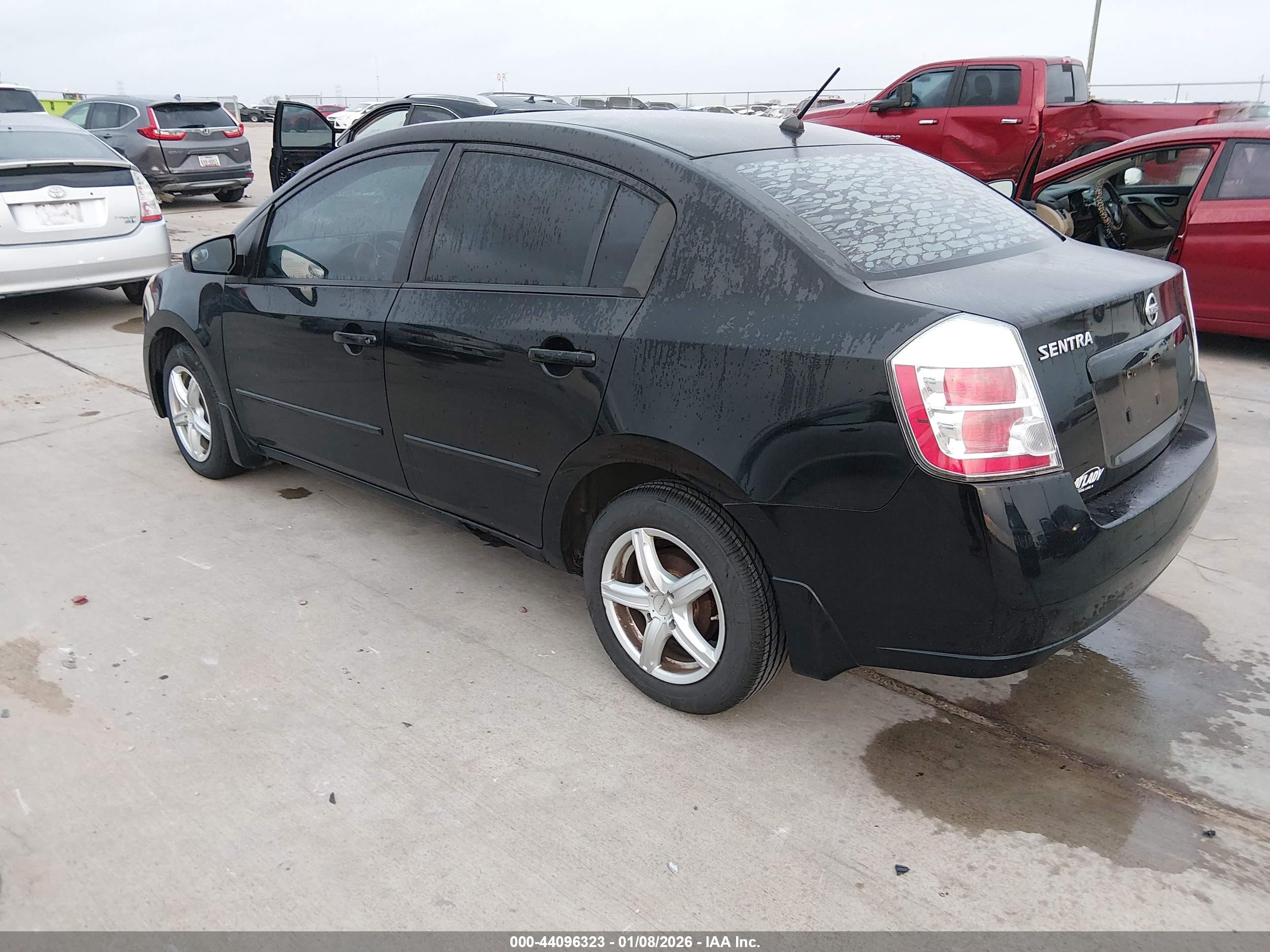 NISSAN SENTRA image 3