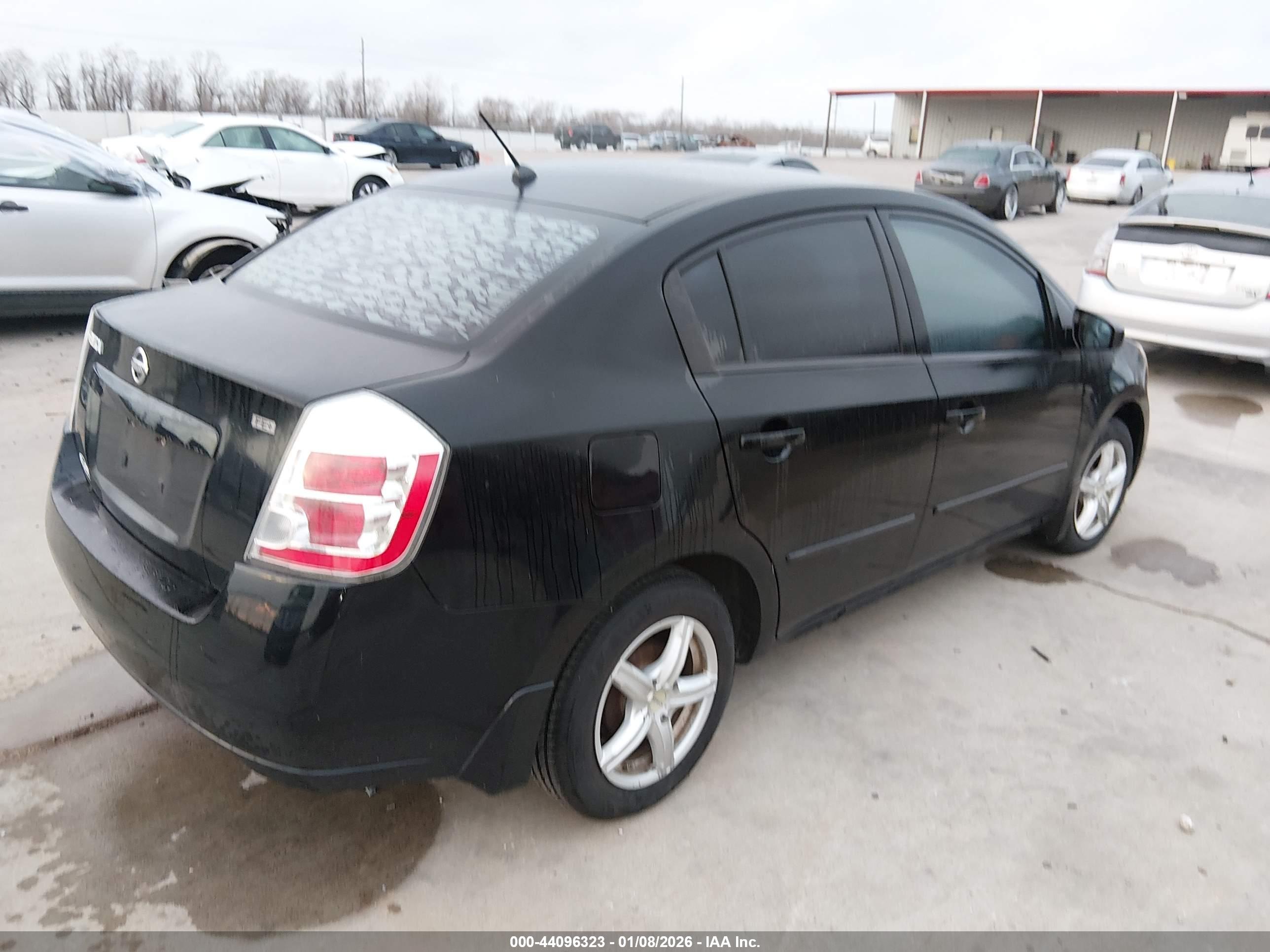 NISSAN SENTRA image 4