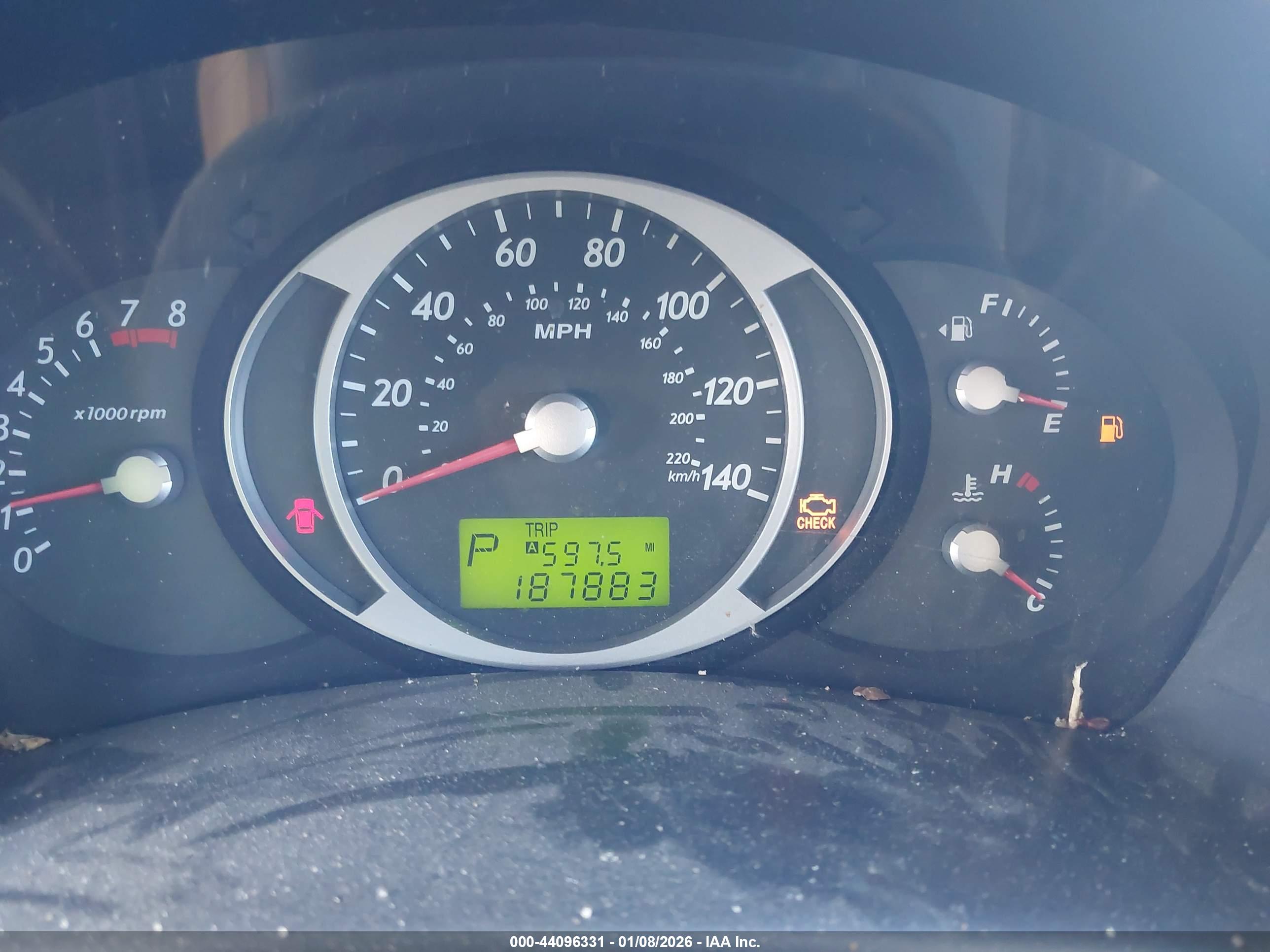 HYUNDAI TUCSON image 7