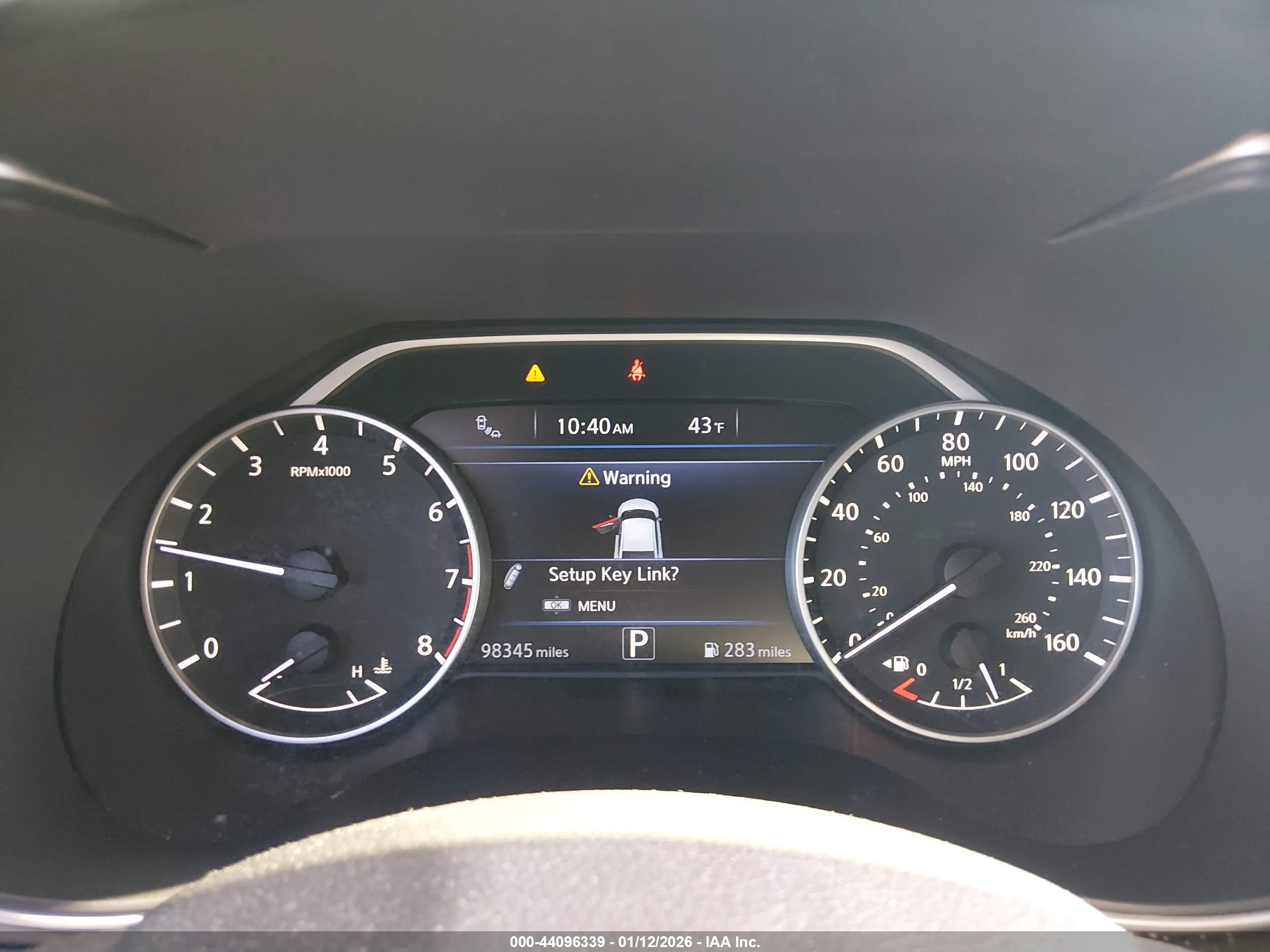 NISSAN MAXIMA image 7