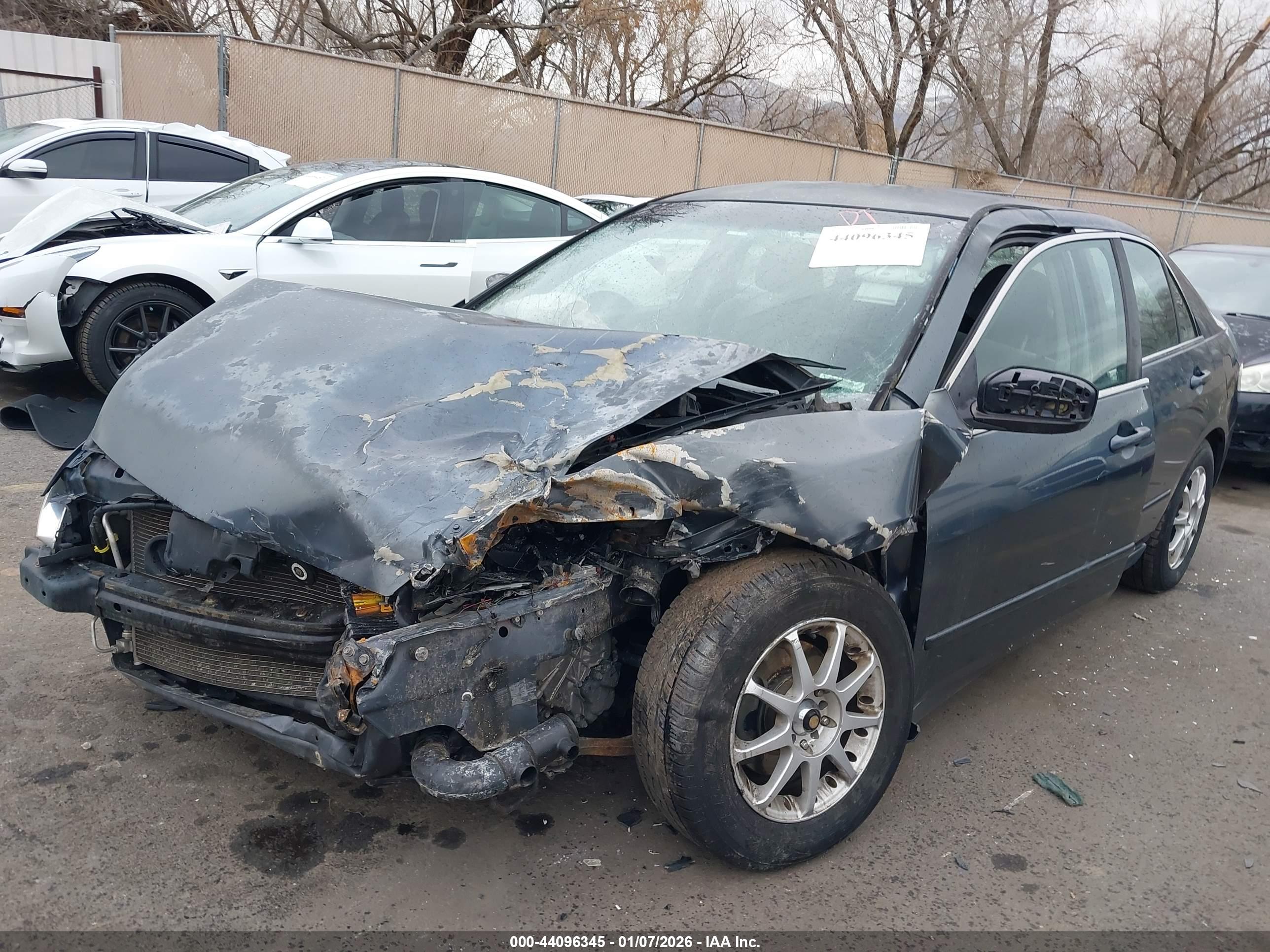 HONDA ACCORD image 2
