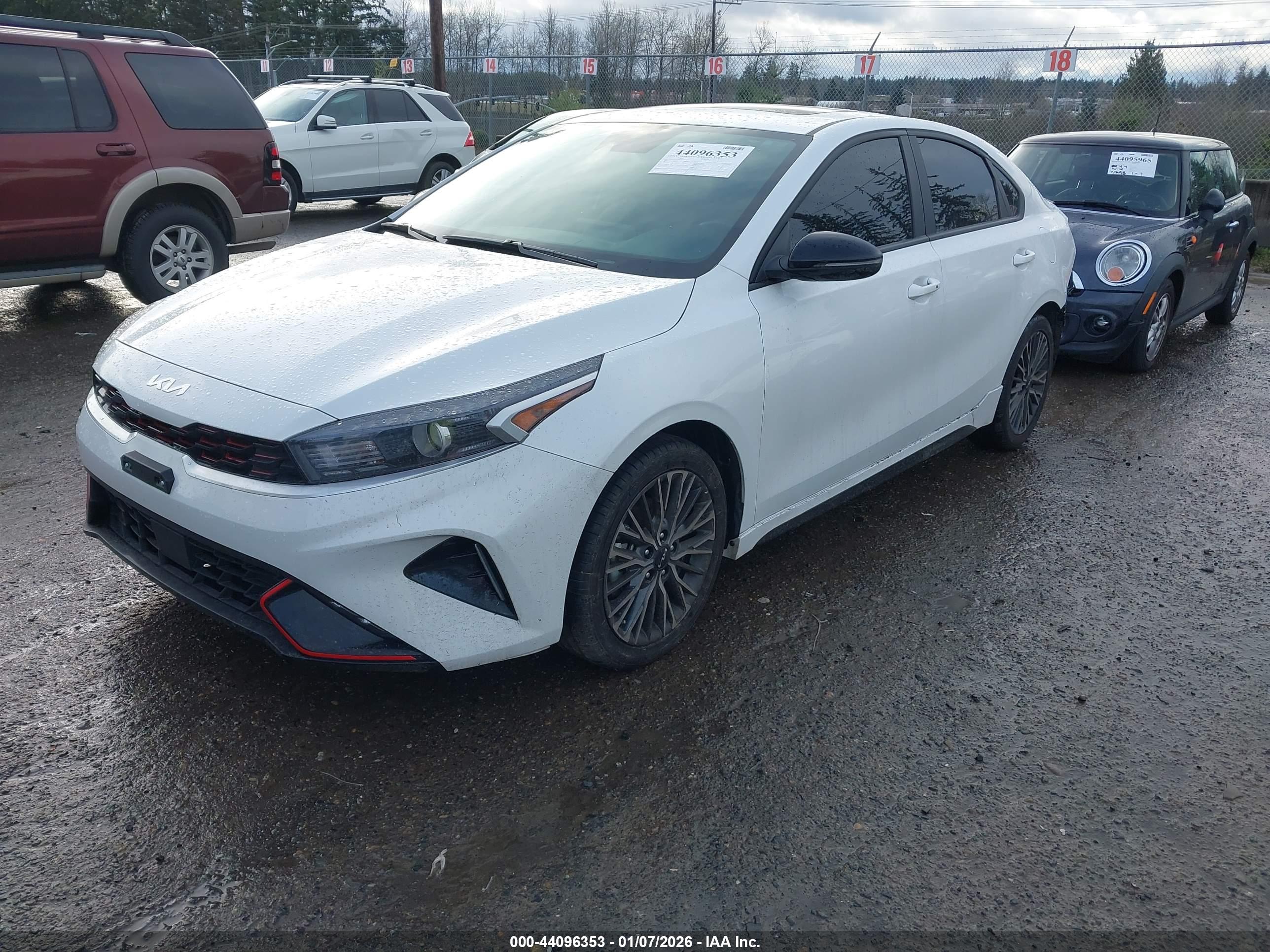 KIA FORTE image 2