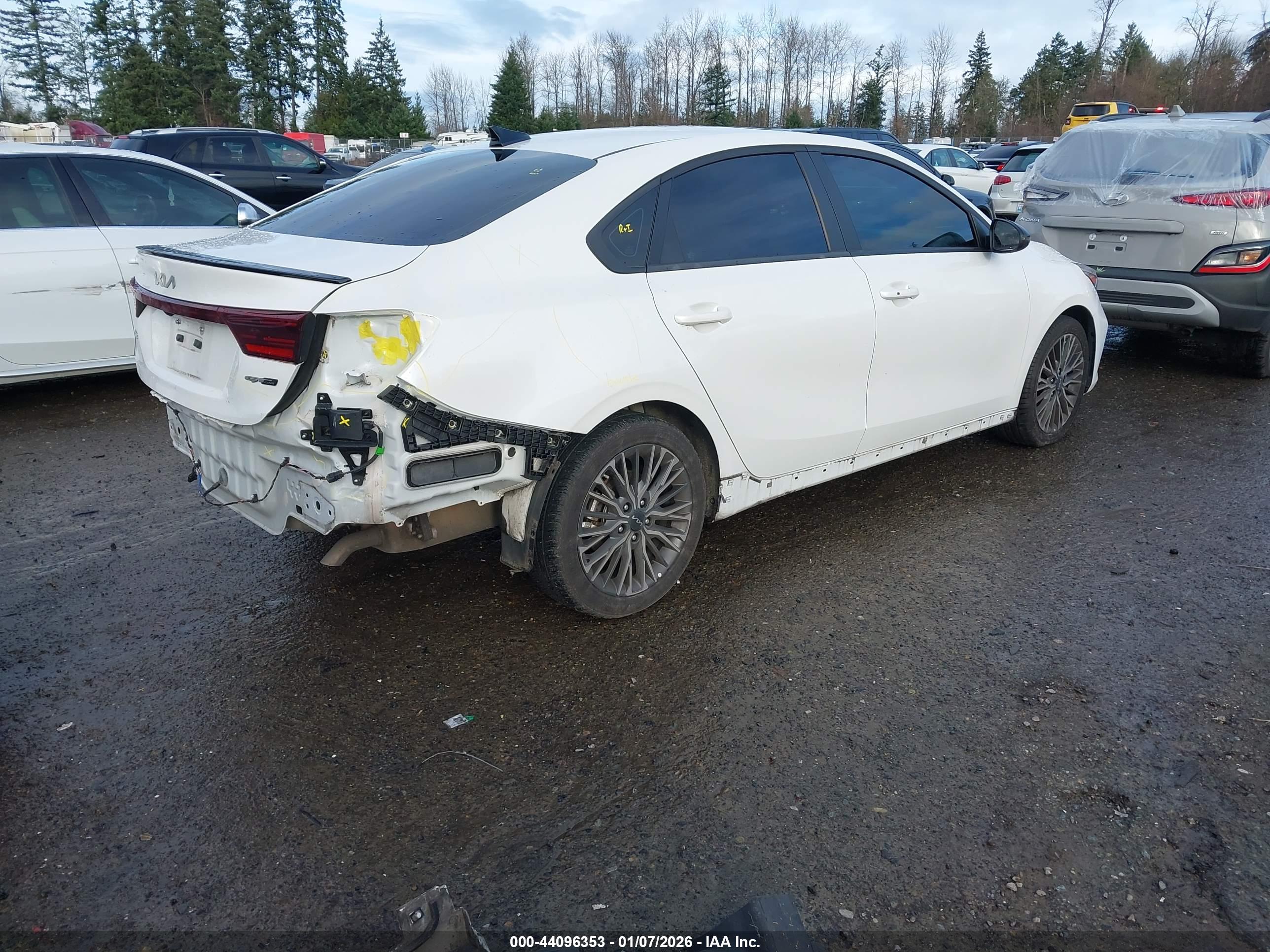 KIA FORTE image 4