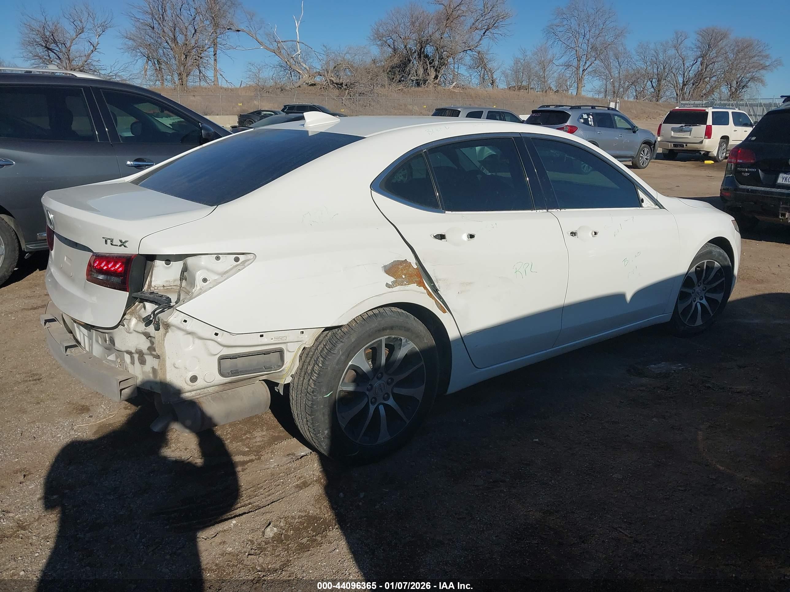 ACURA TLX image 4