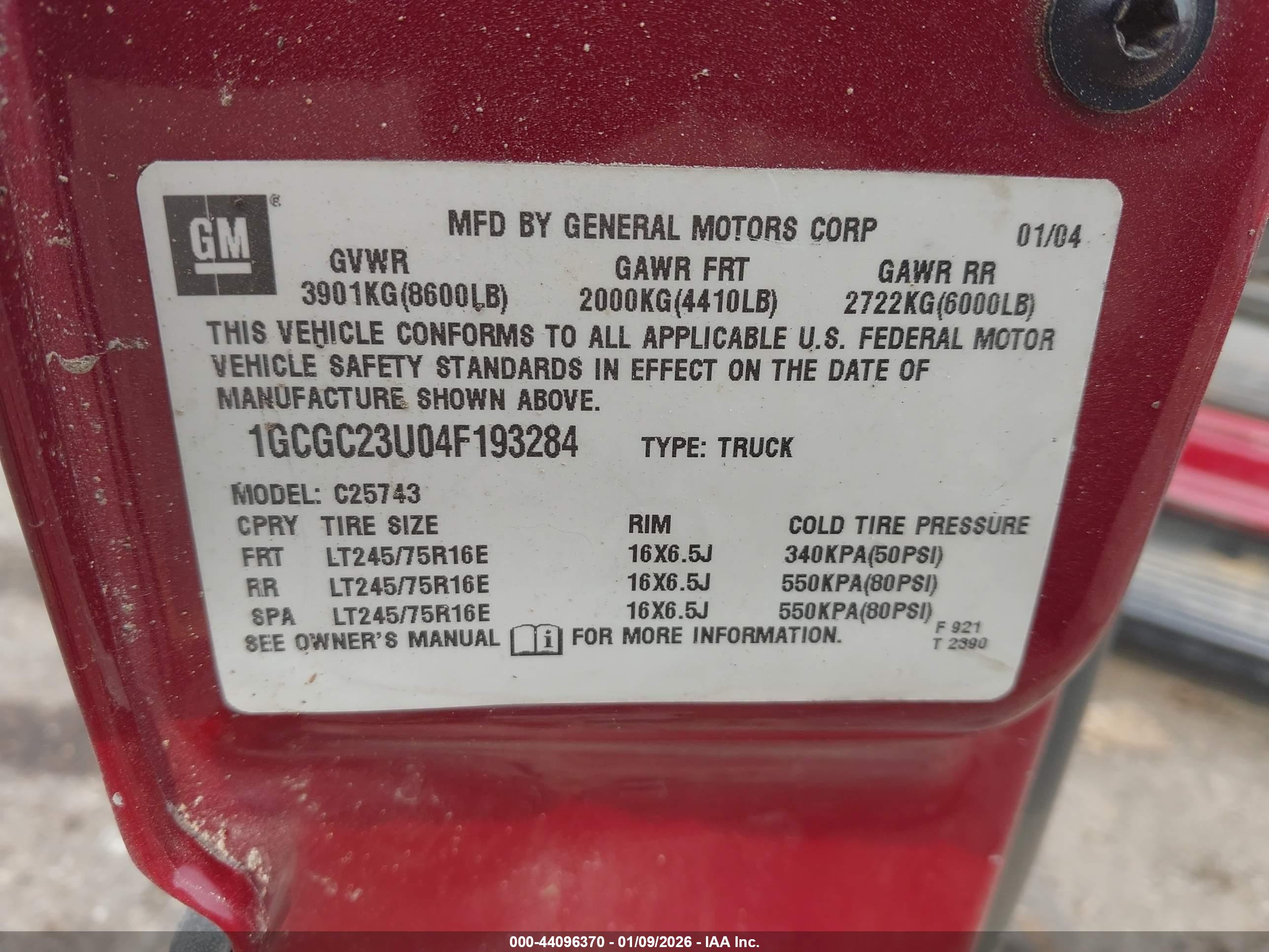 CHEVROLET SILVERADO image 9