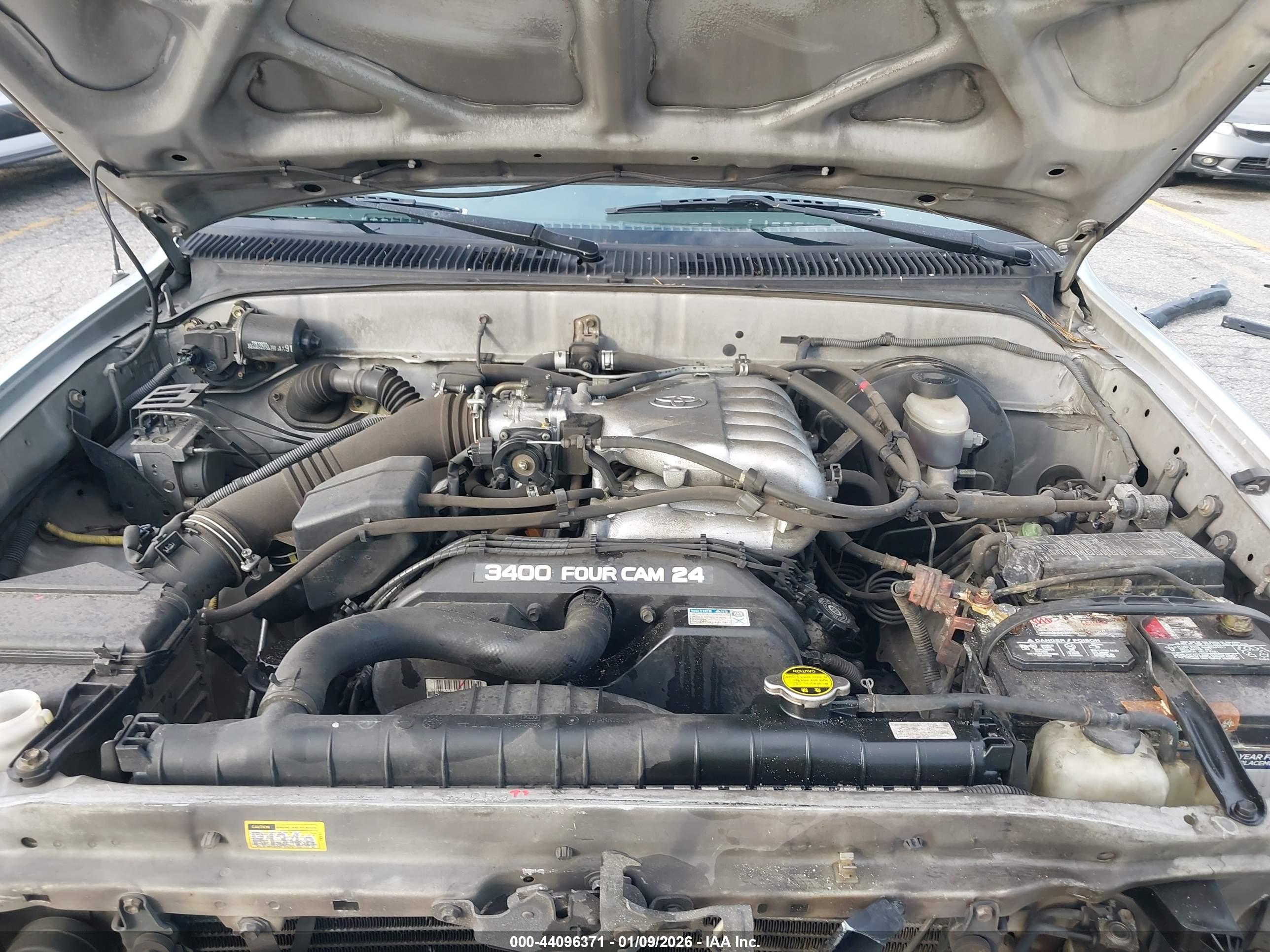 TOYOTA TACOMA image 10