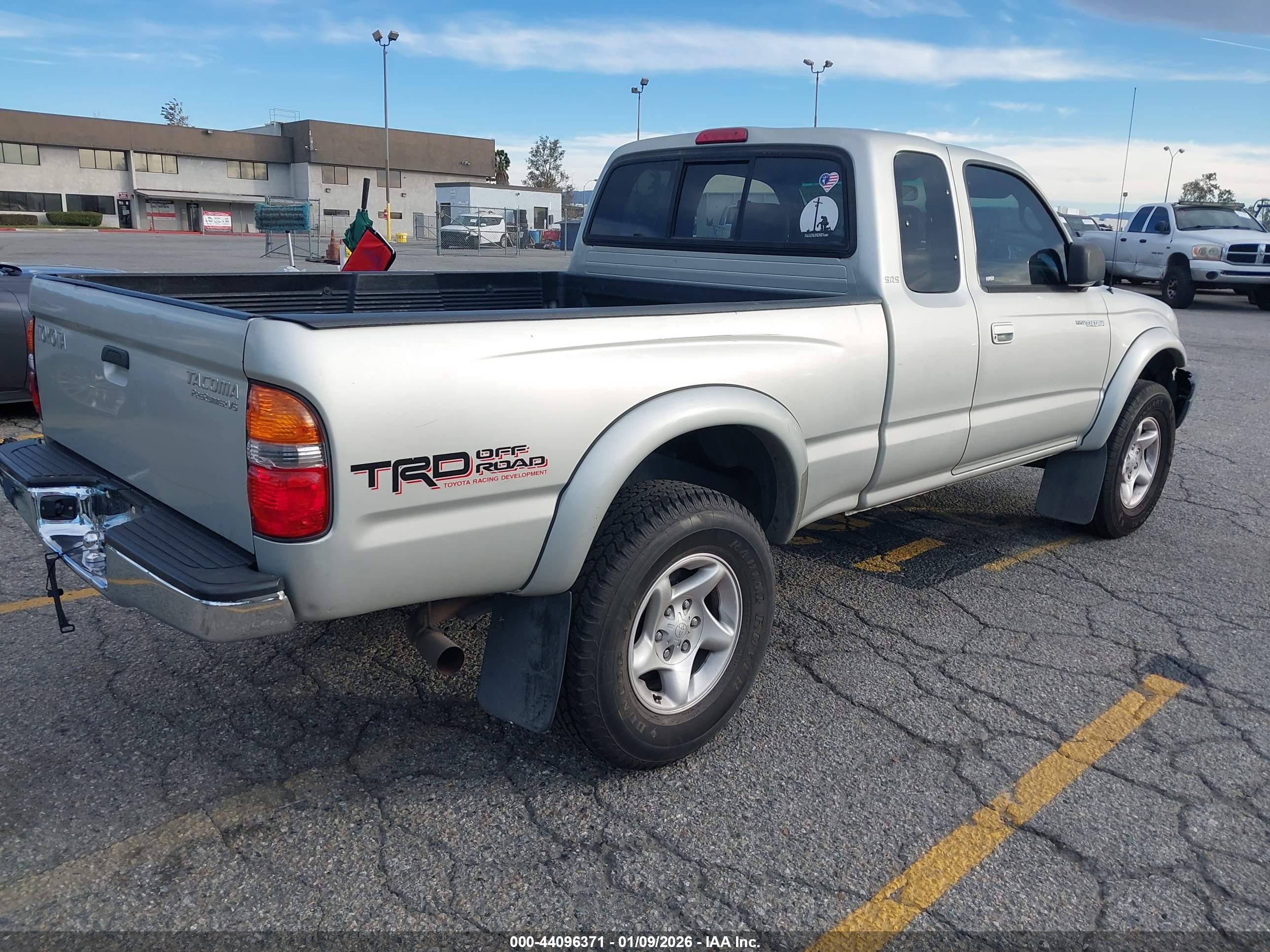 TOYOTA TACOMA image 4