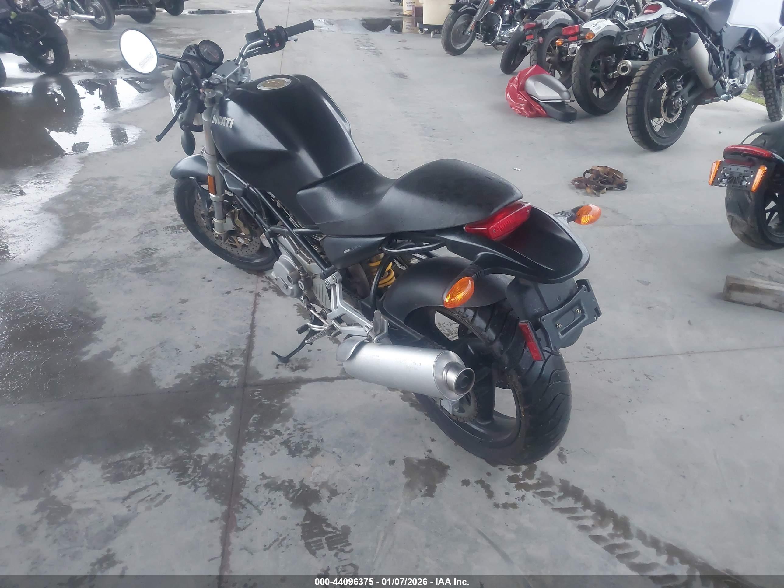 DUCATI M600 image 3