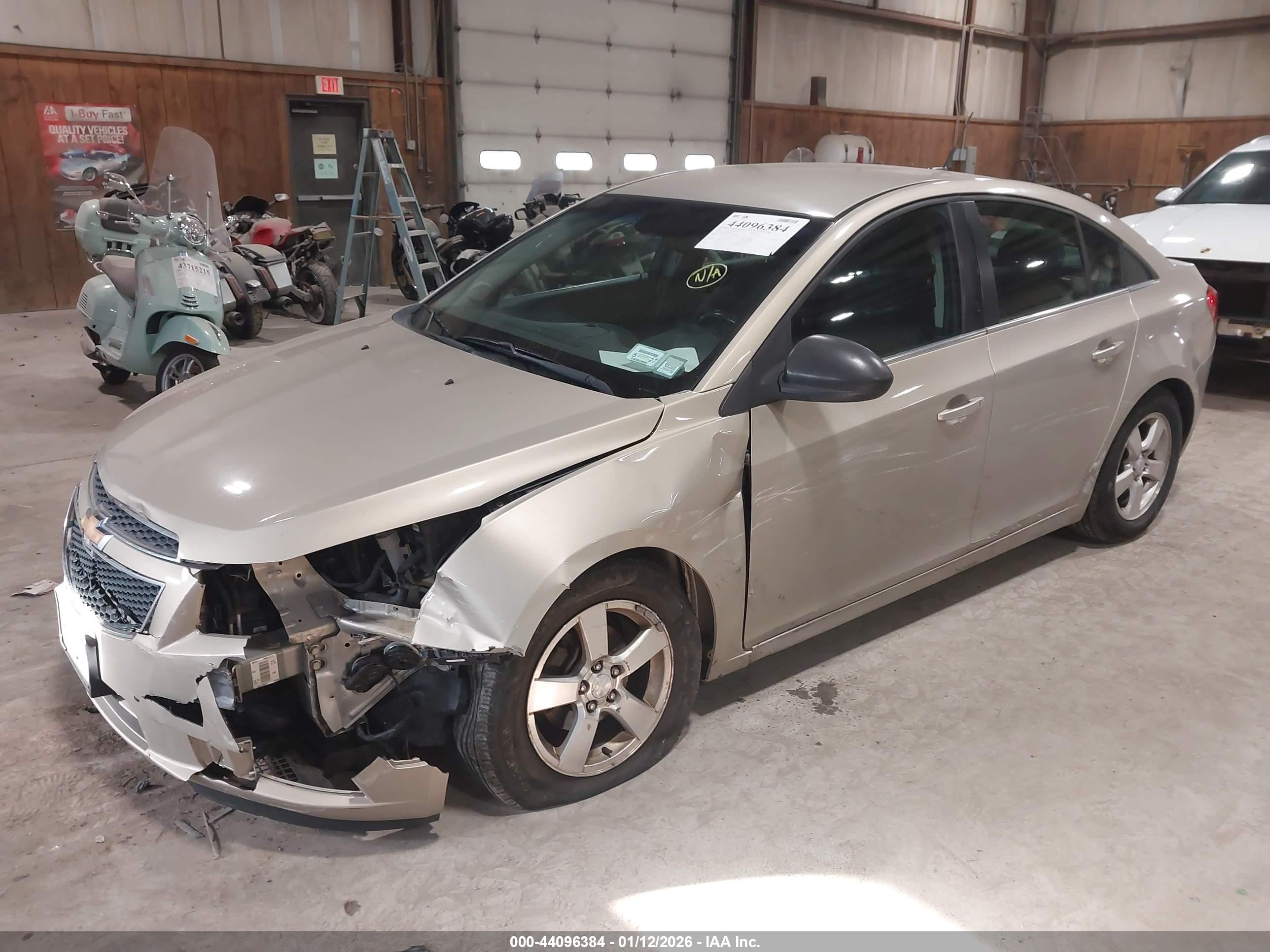 CHEVROLET CRUZE image 6