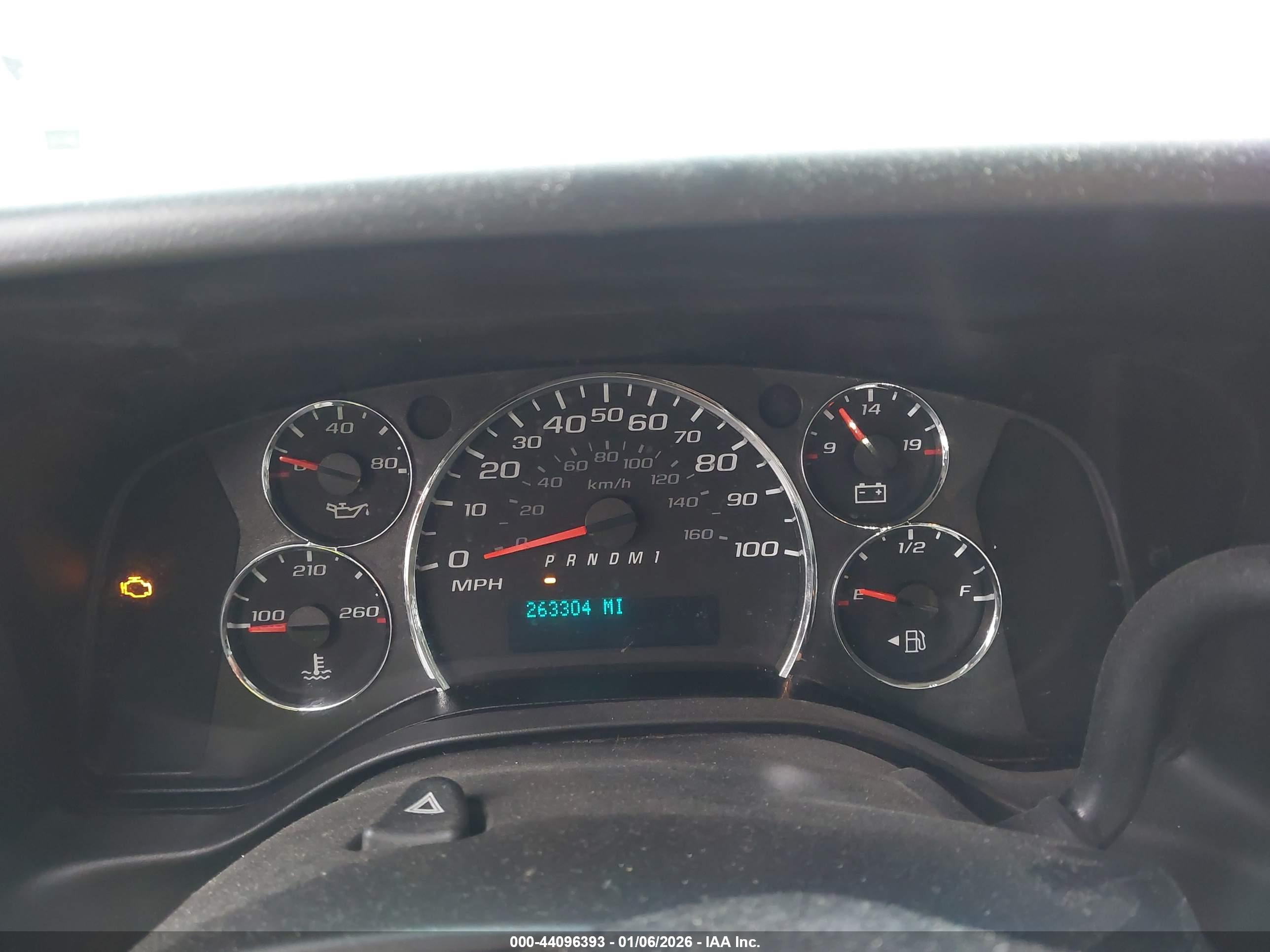 GMC SAVANA image 7