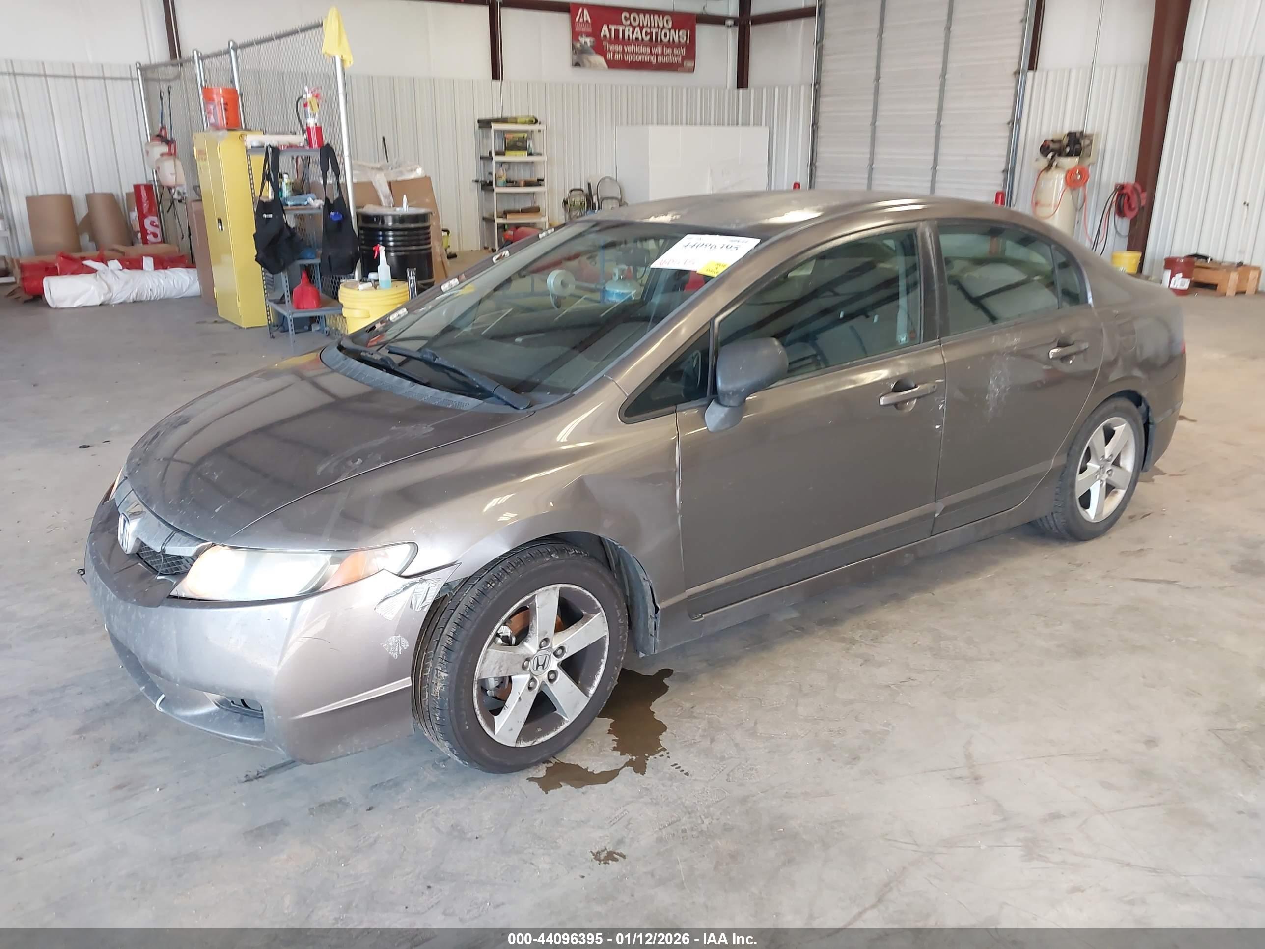HONDA CIVIC image 2