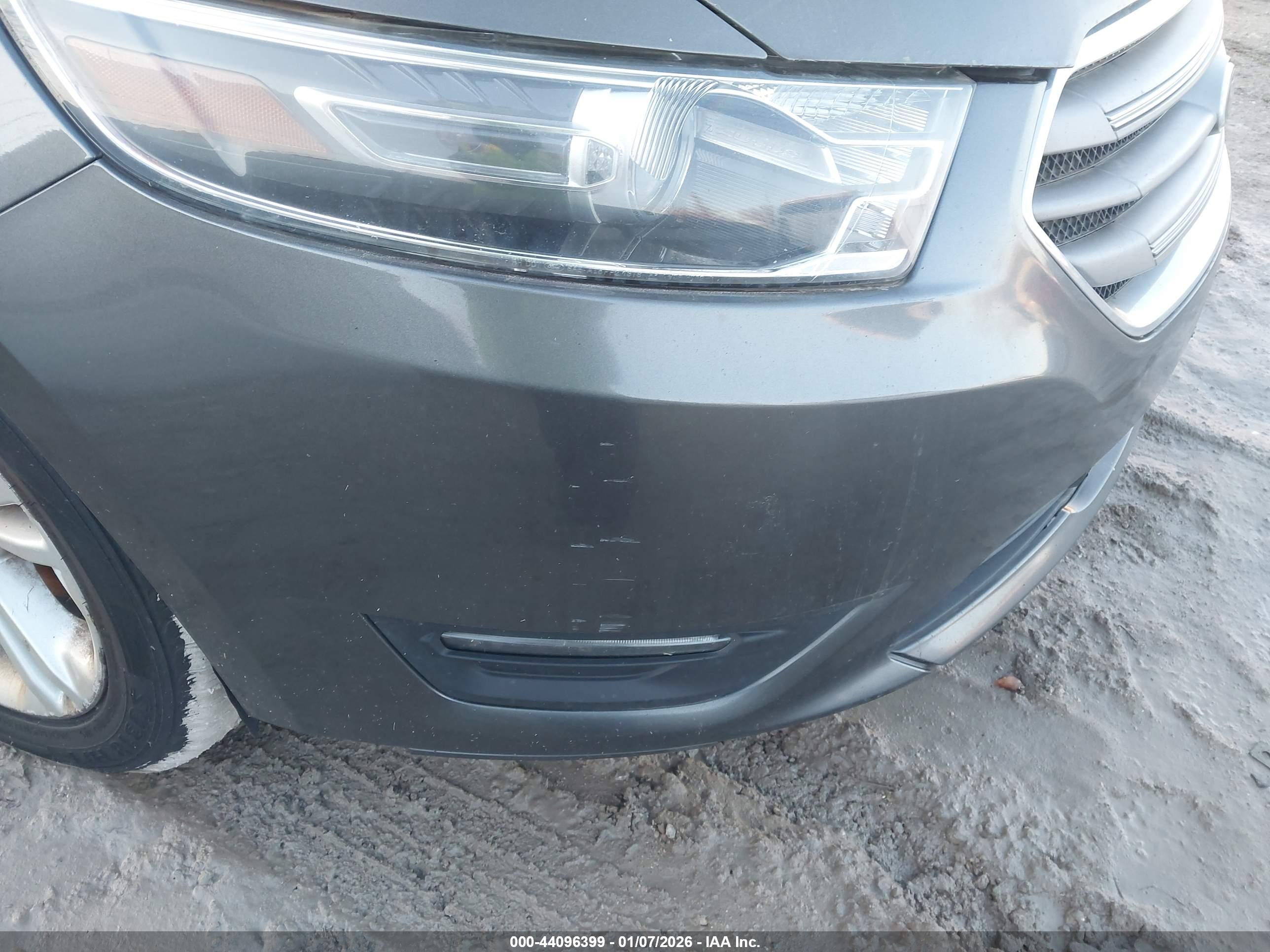 FORD TAURUS image 6