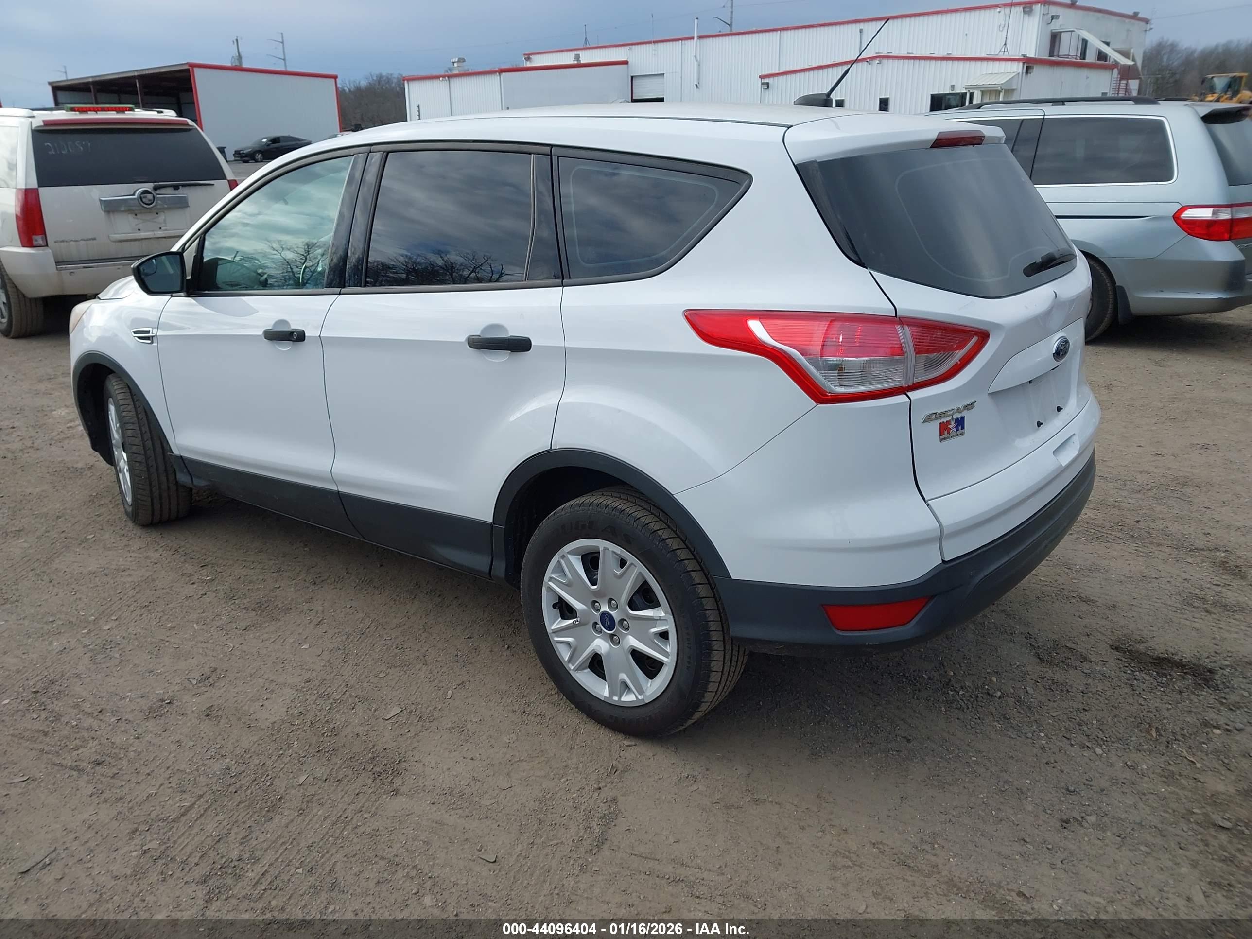 FORD ESCAPE image 3