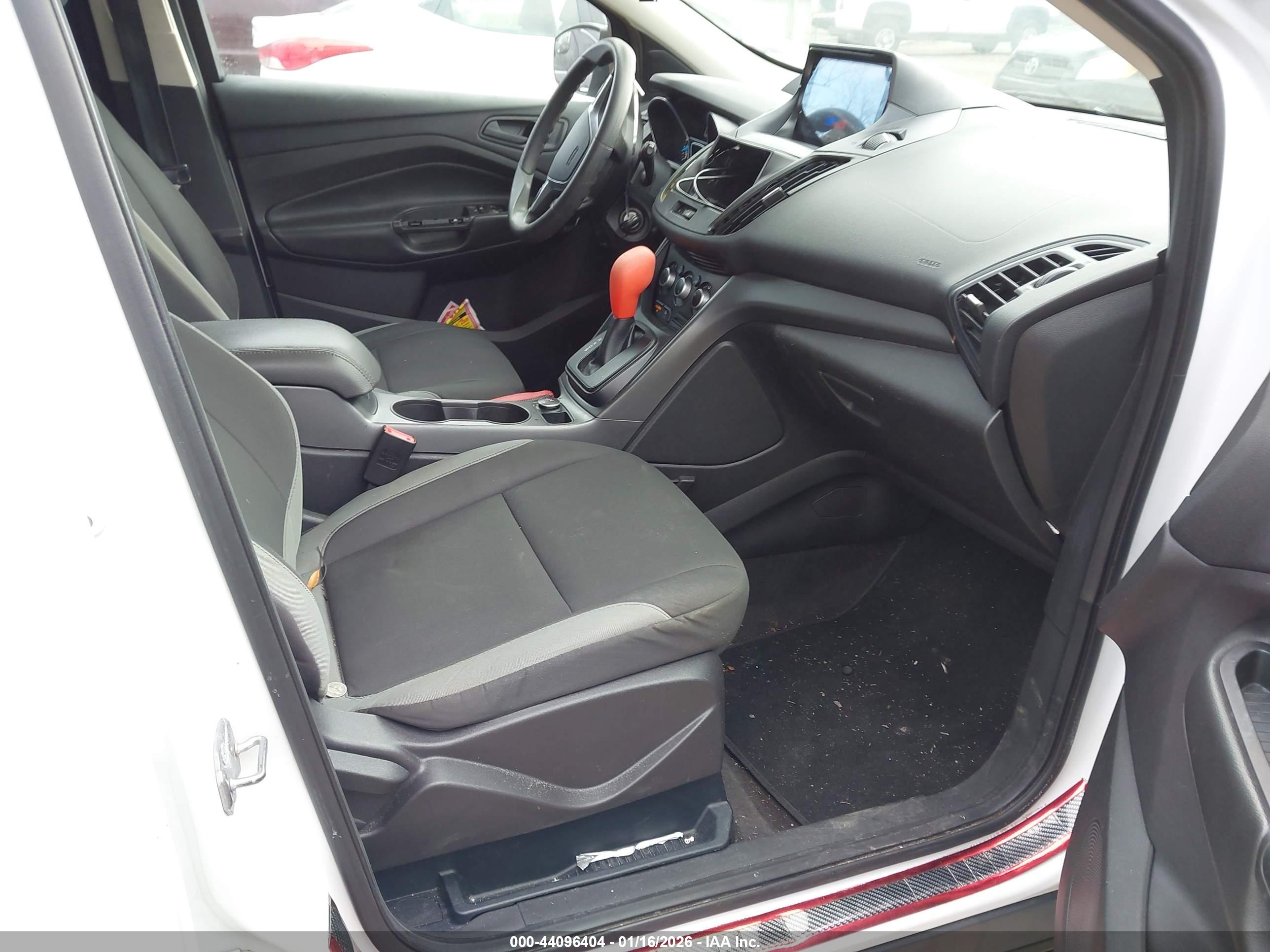 FORD ESCAPE image 5