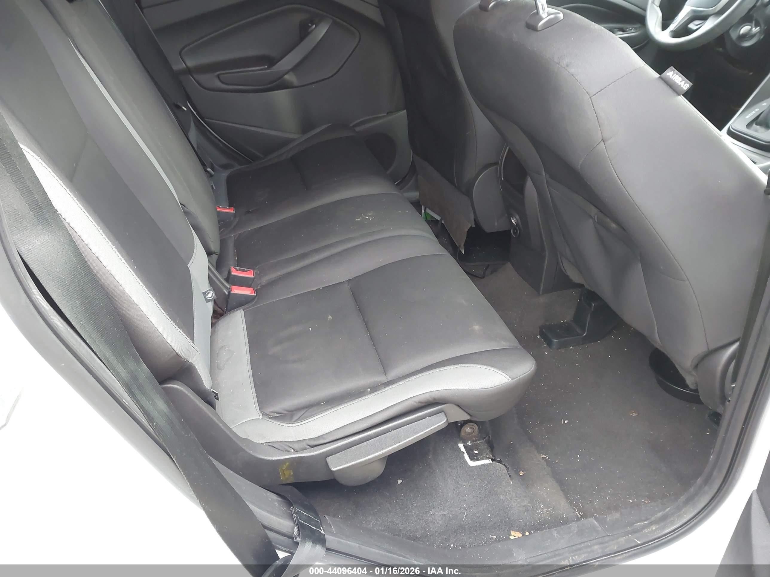 FORD ESCAPE image 8