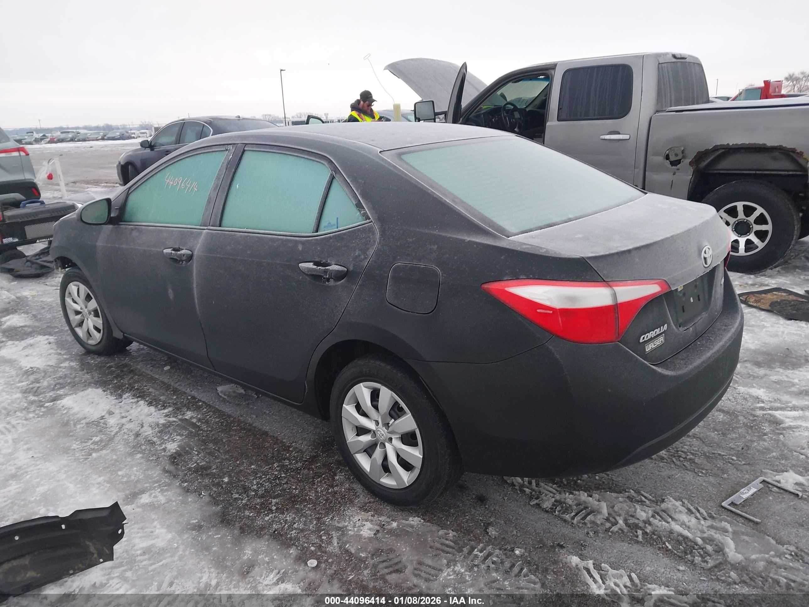 TOYOTA COROLLA image 3