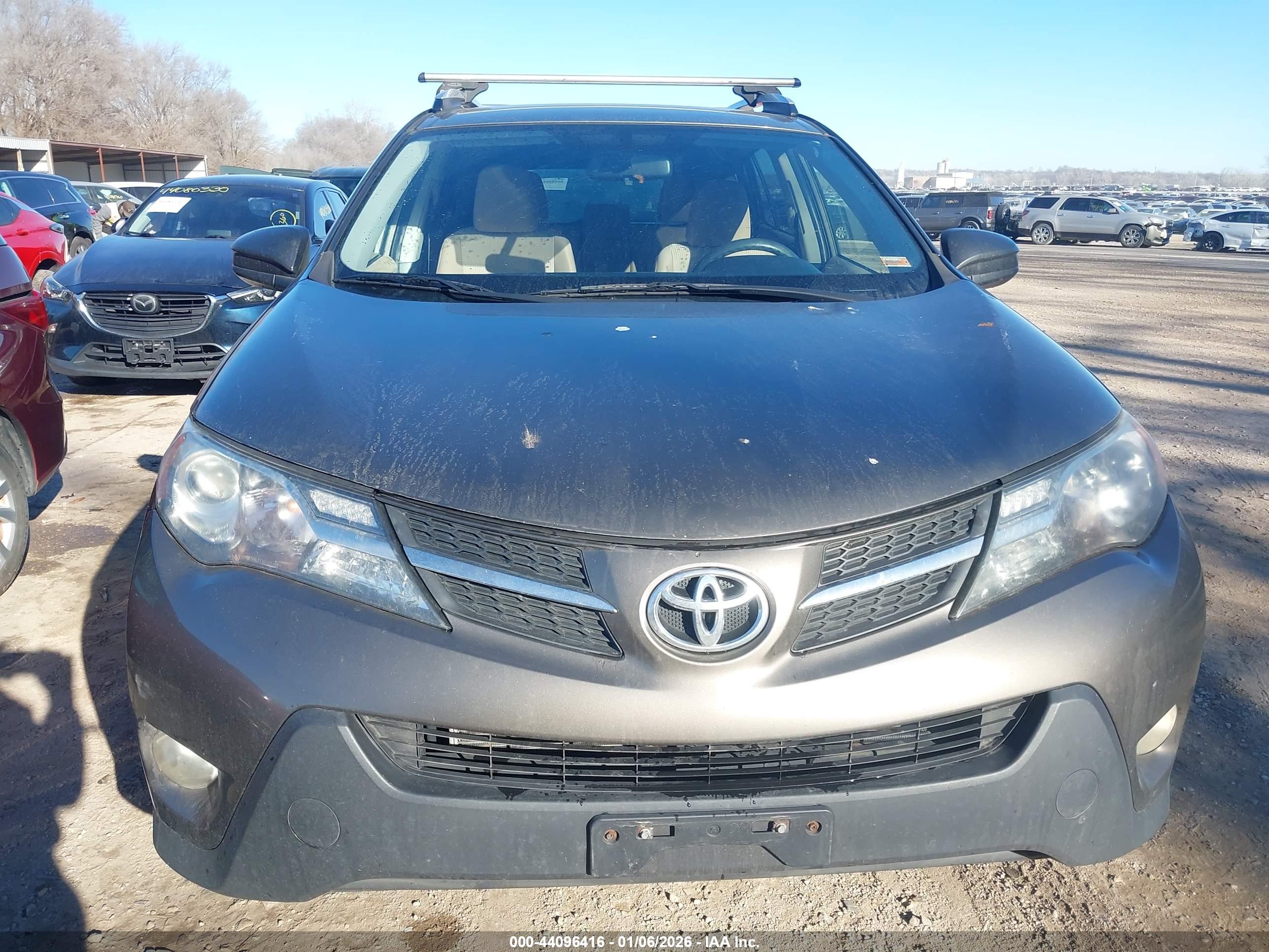 TOYOTA RAV4 image 6