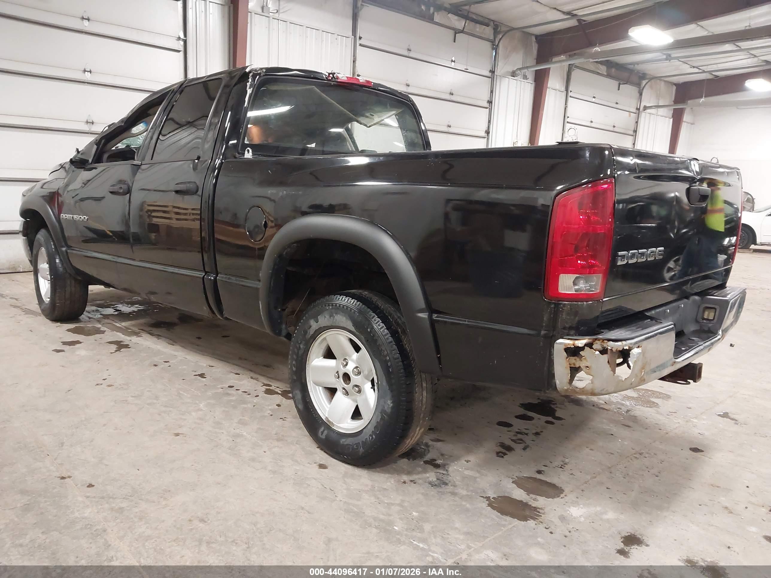 DODGE RAM image 3