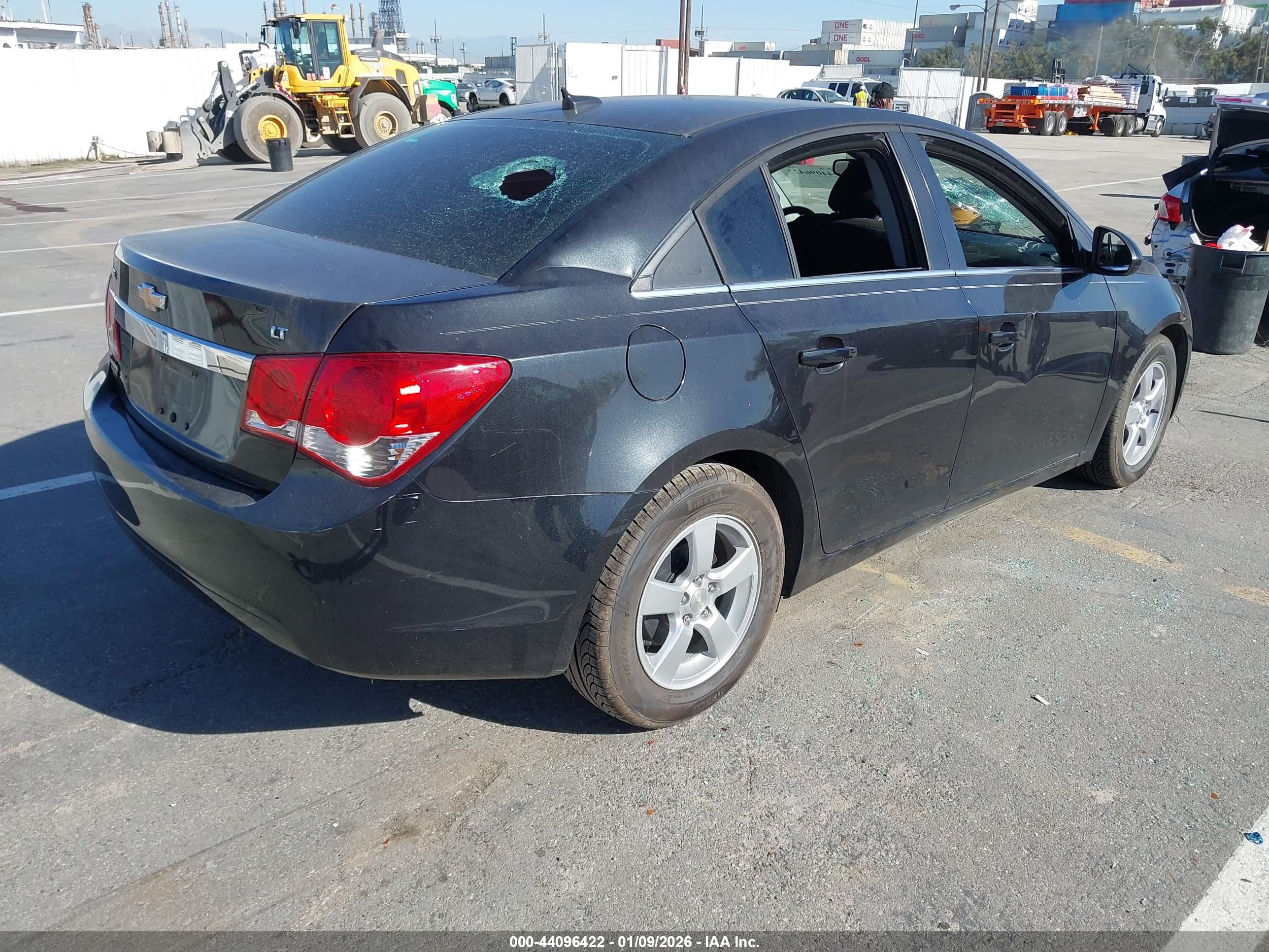 CHEVROLET CRUZE image 4