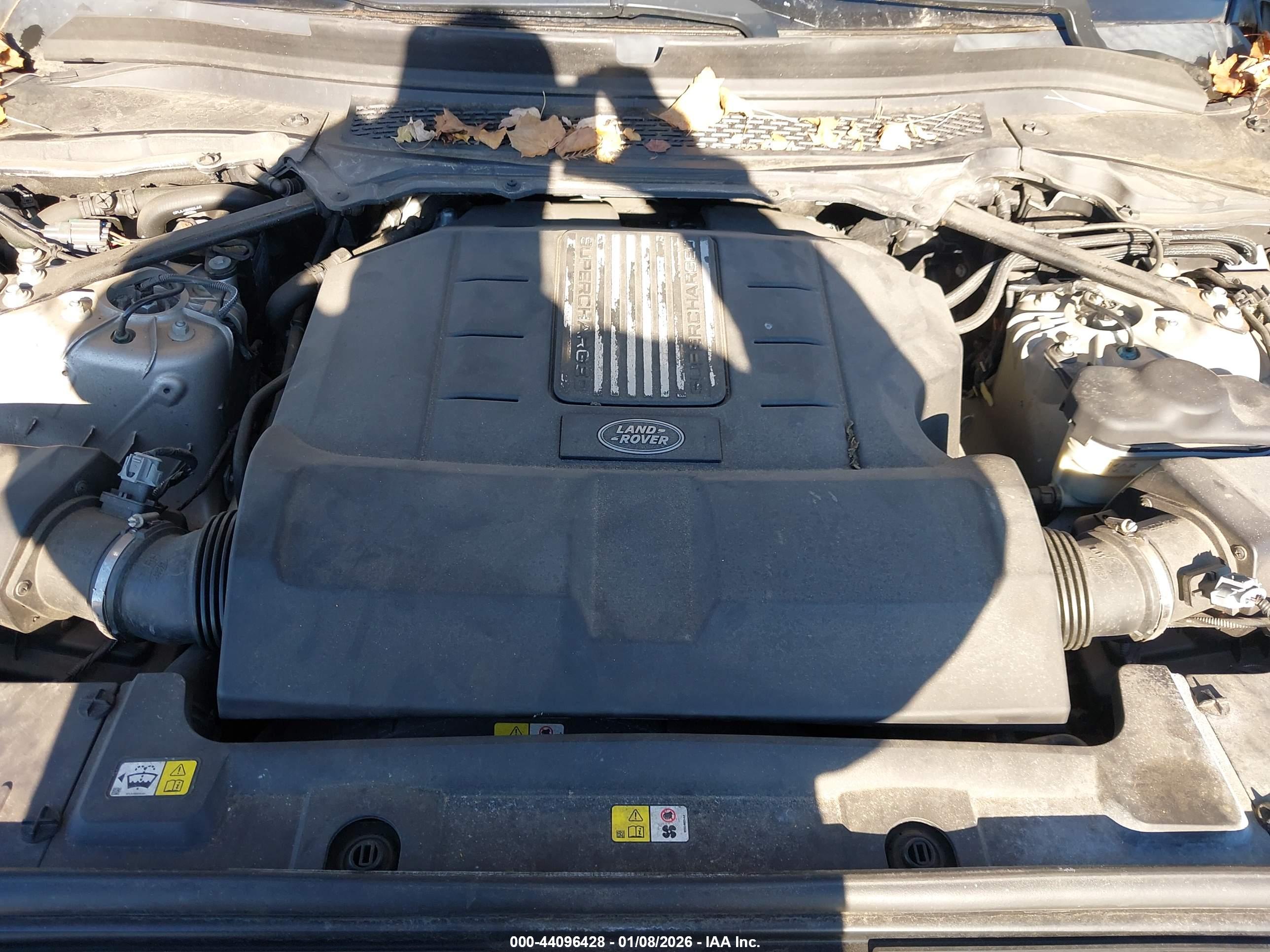 LAND ROVER image 10
