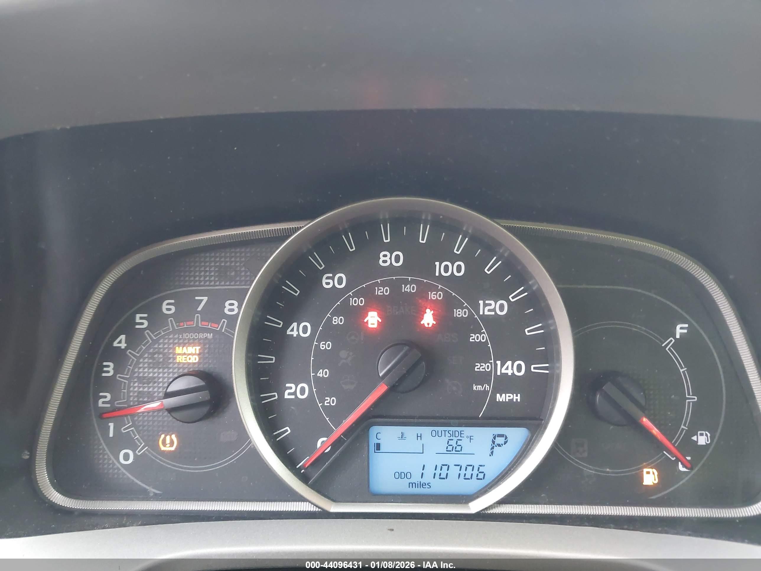TOYOTA RAV4 image 7