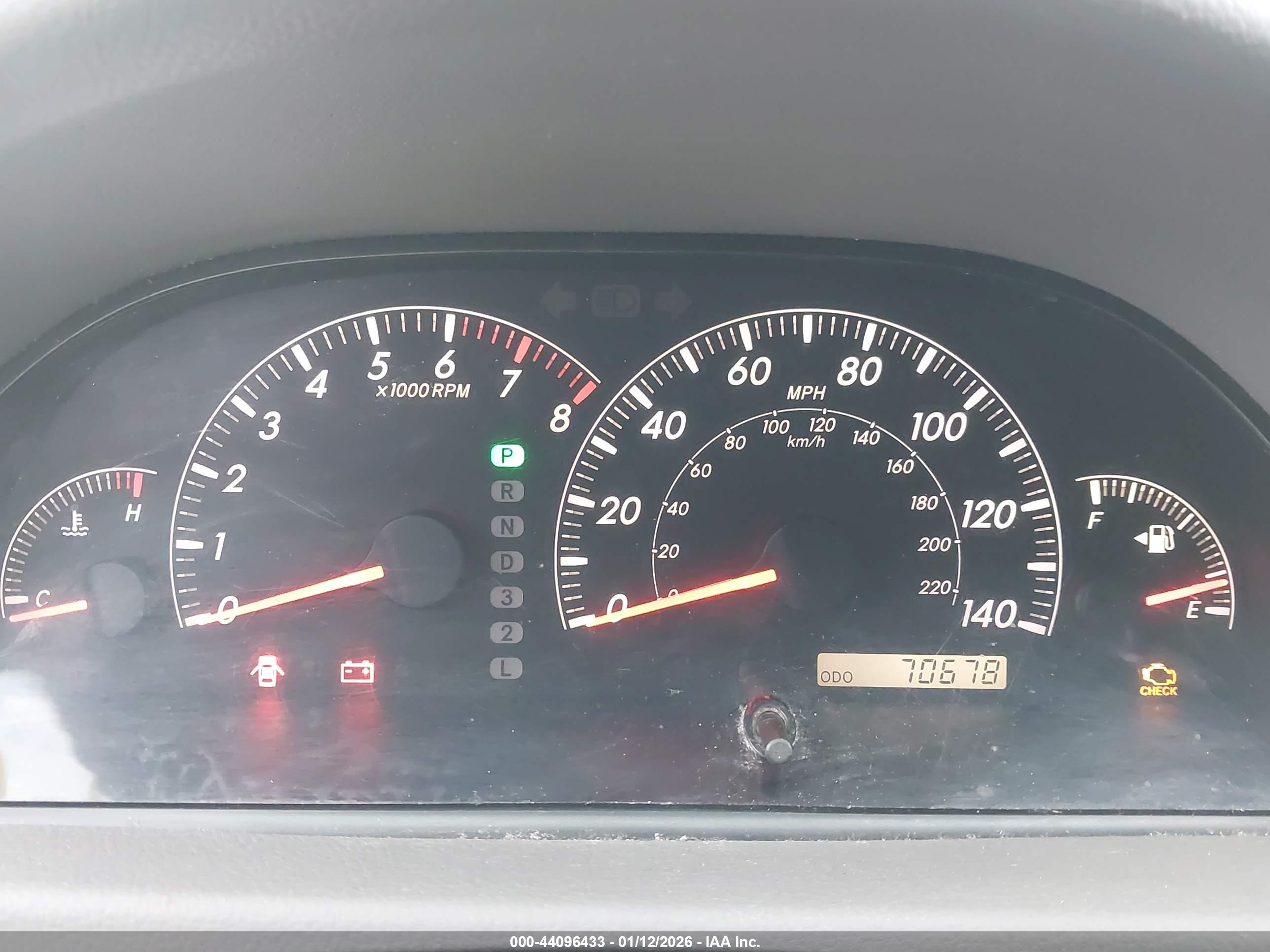 TOYOTA CAMRY image 7
