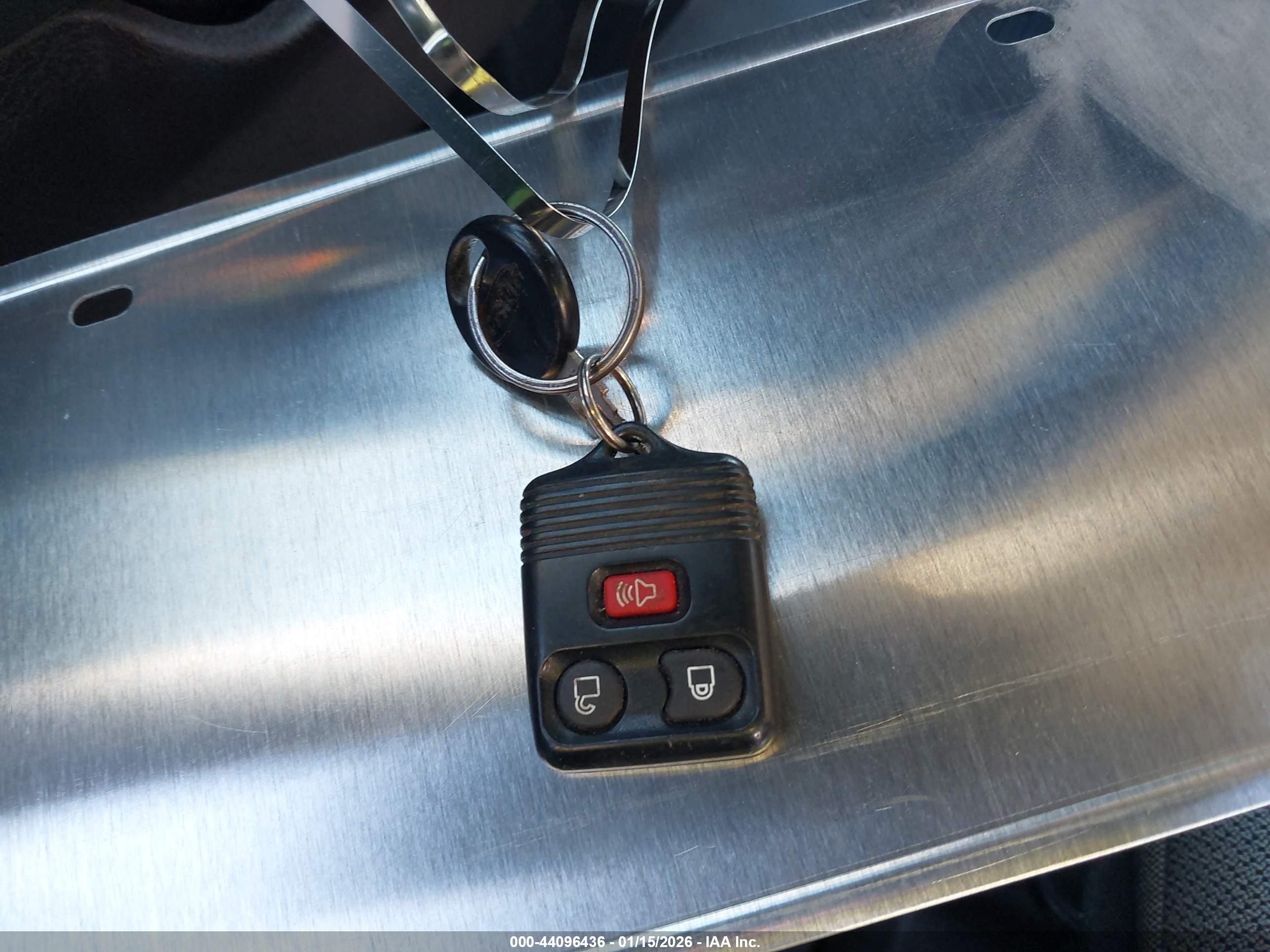 FORD F-150 image 11