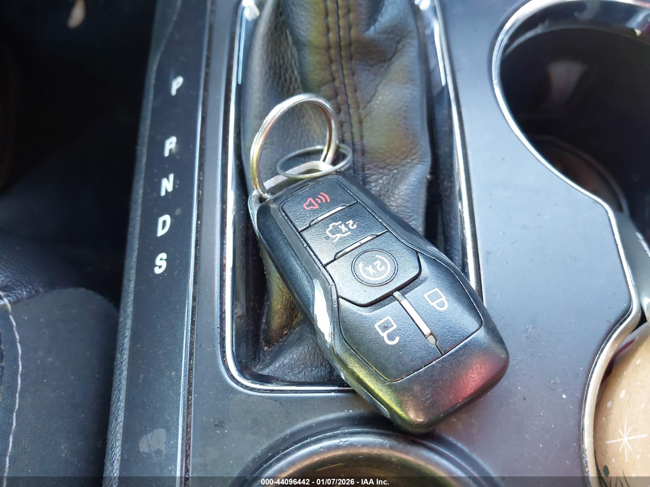 FORD EXPLORER image 11