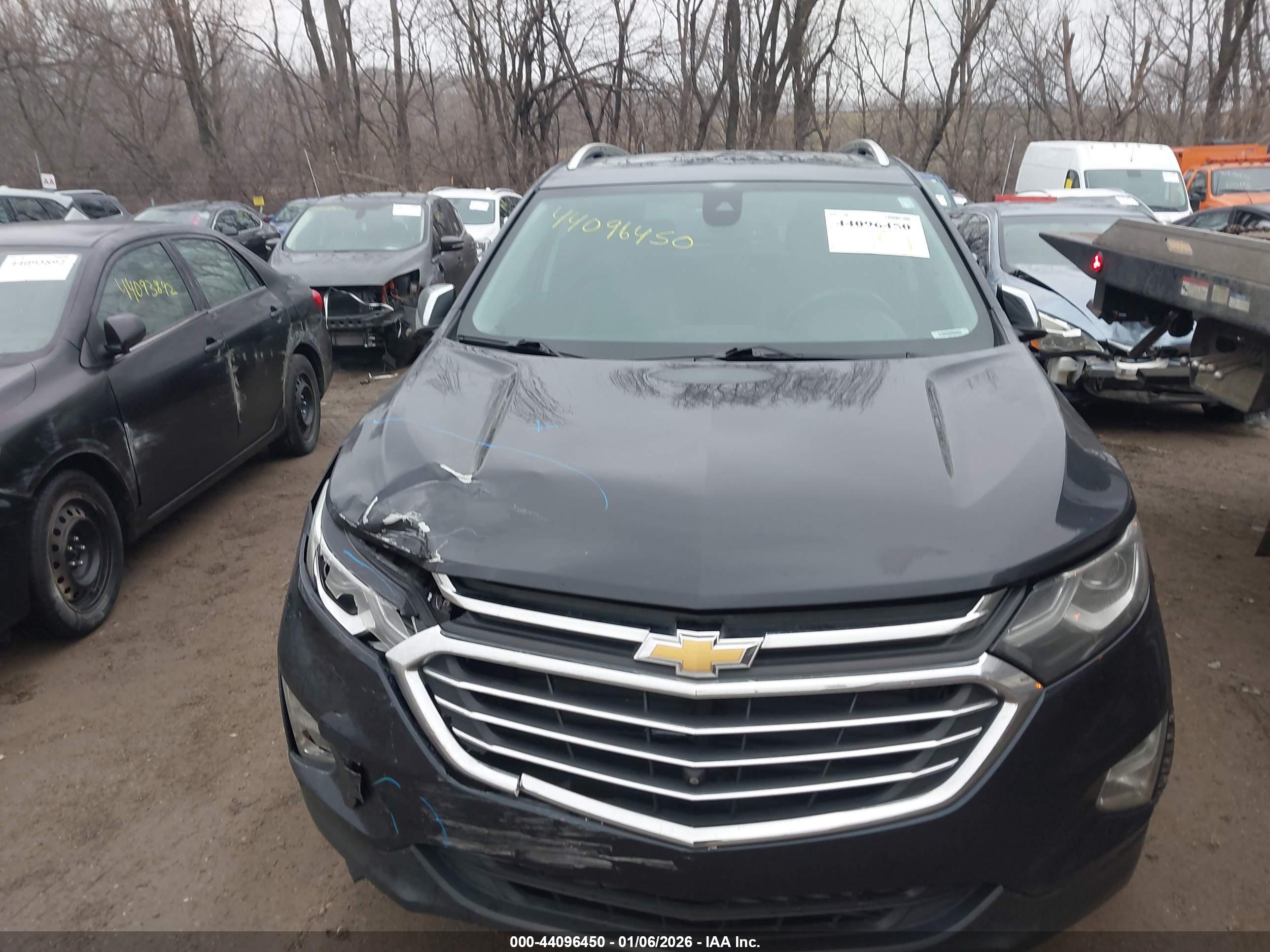 CHEVROLET EQUINOX image 6