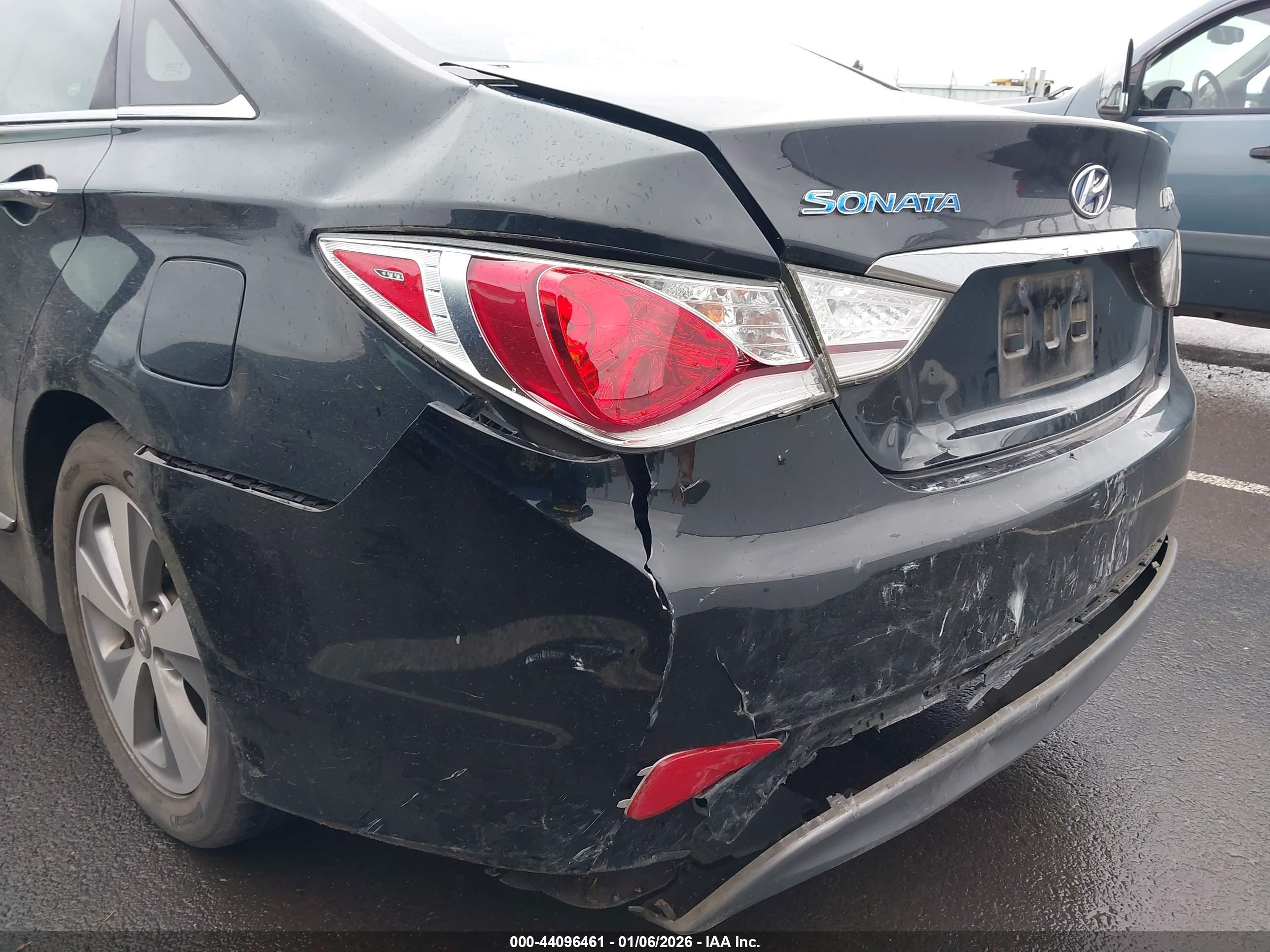 HYUNDAI SONATA image 6