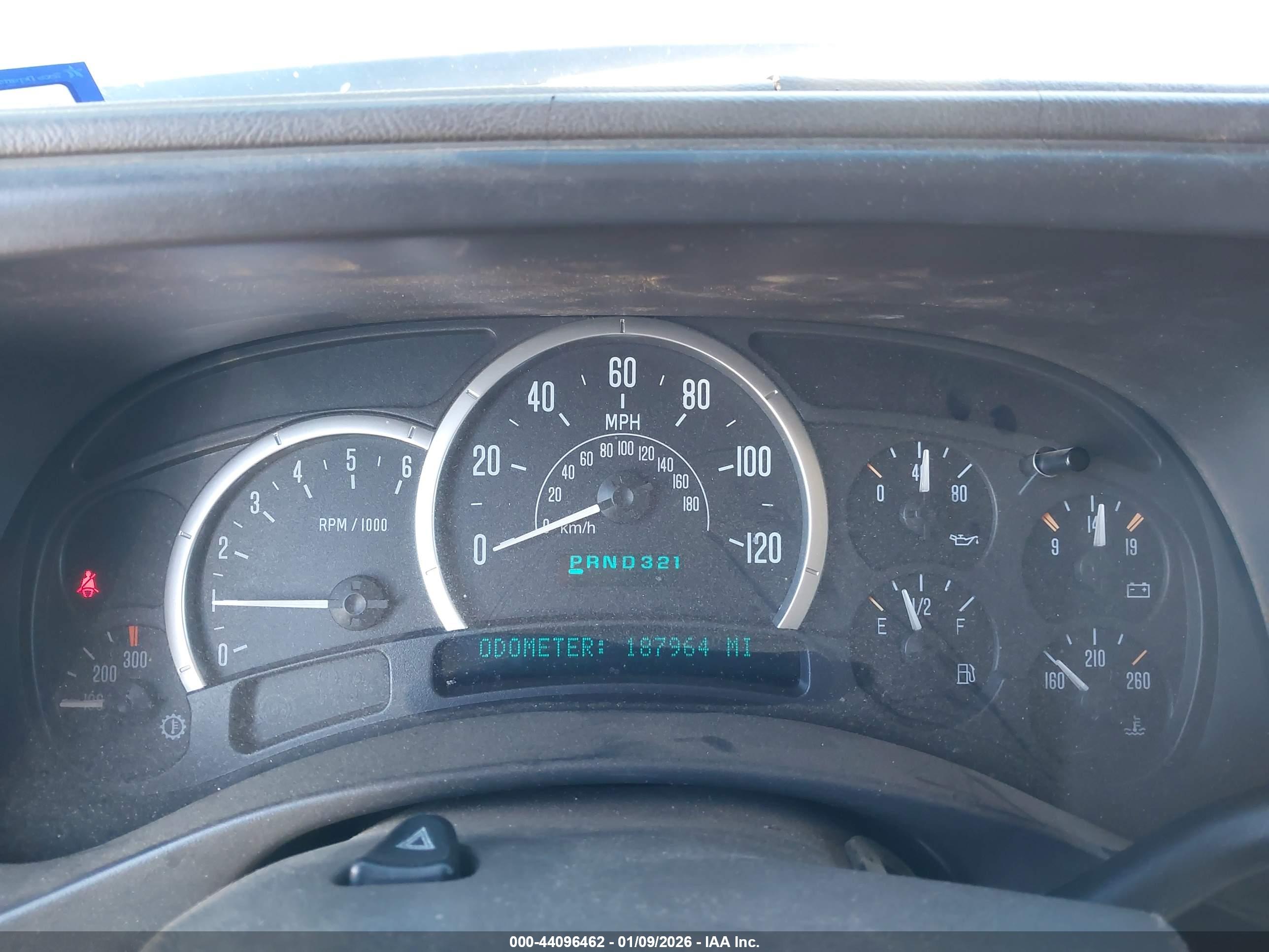 CADILLAC ESCALADE image 7