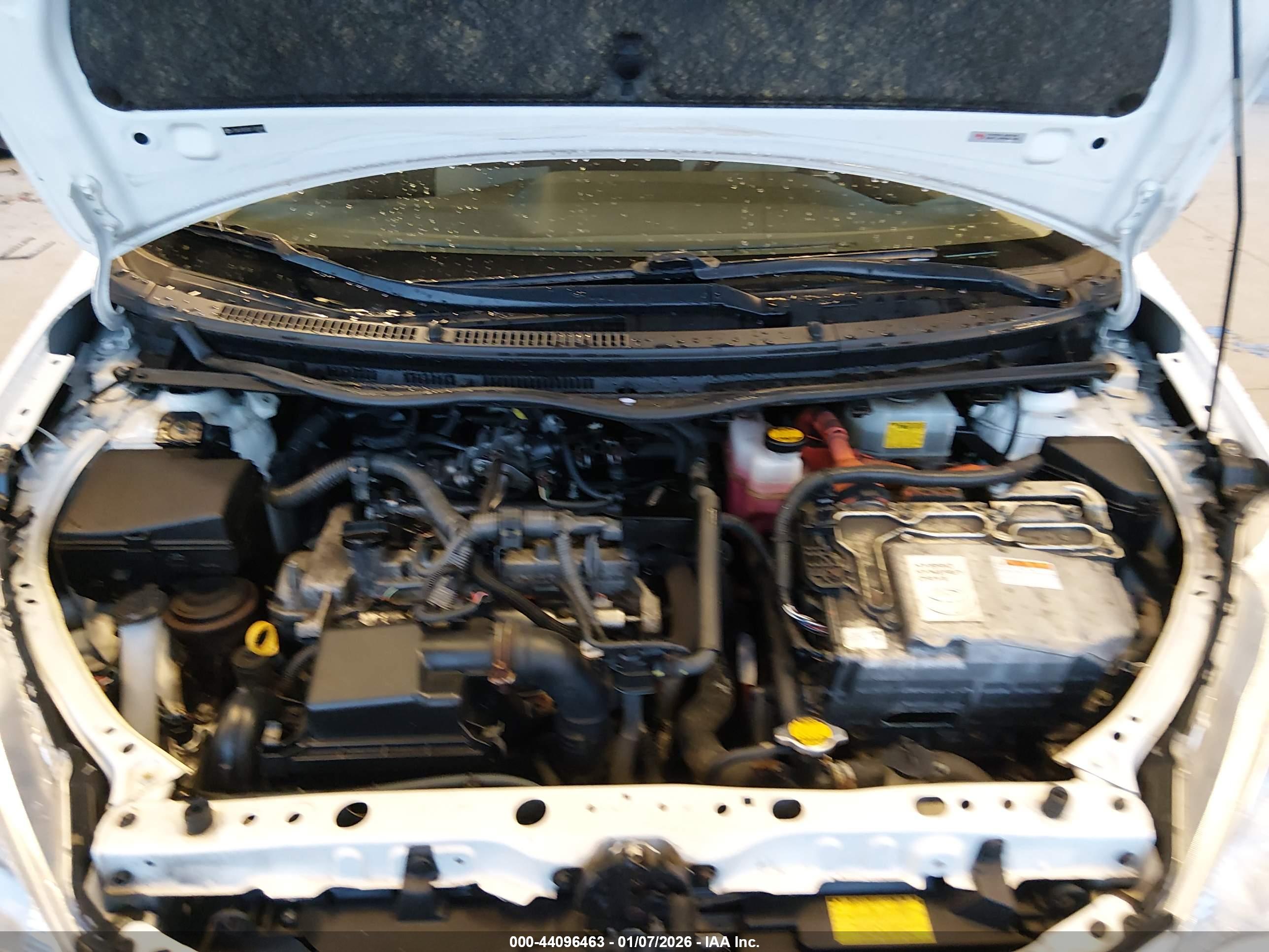 TOYOTA PRIUS image 10