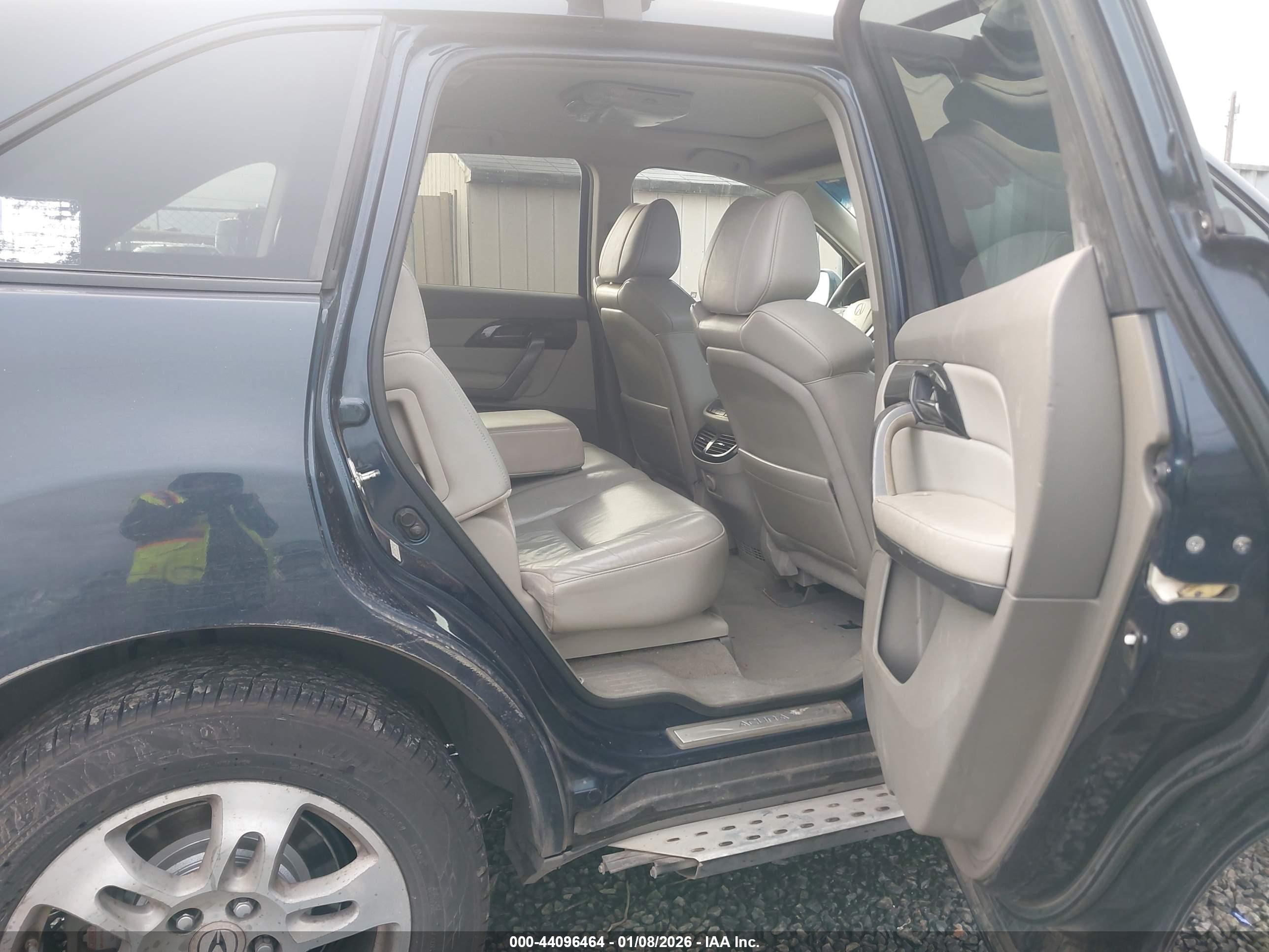 ACURA MDX image 8