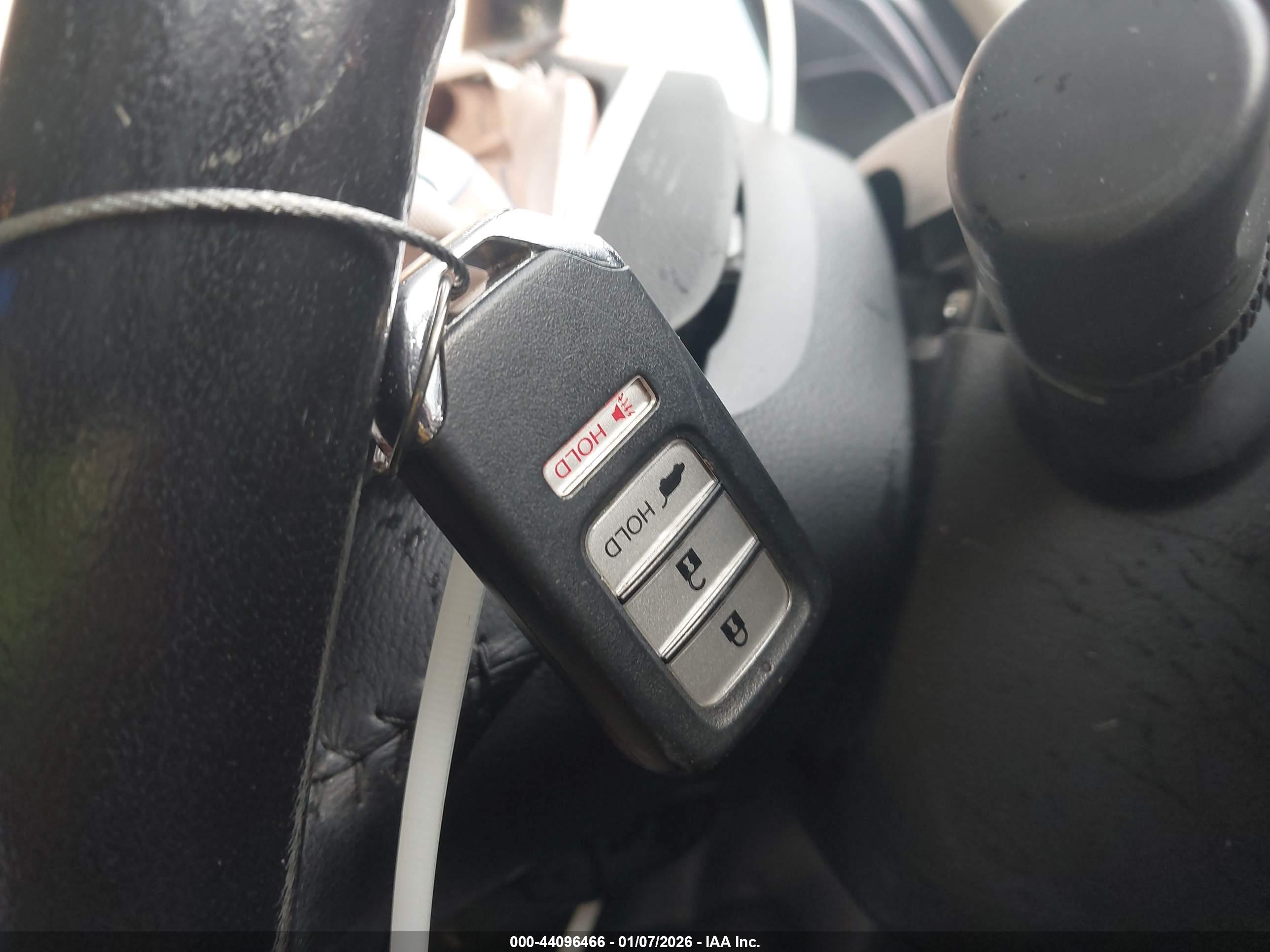 HONDA CR-V image 11
