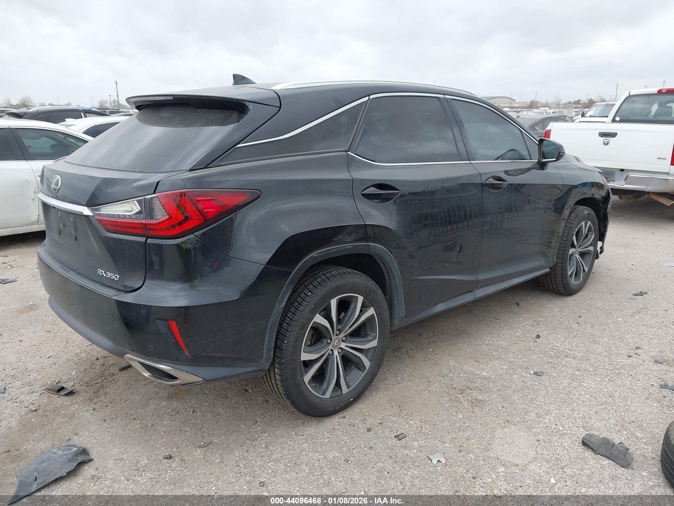 LEXUS RX image 4