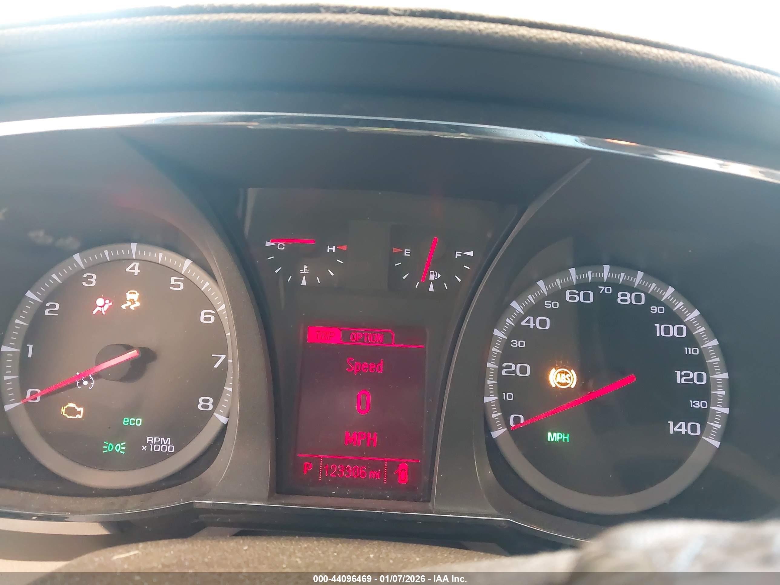 GMC TERRAIN image 7