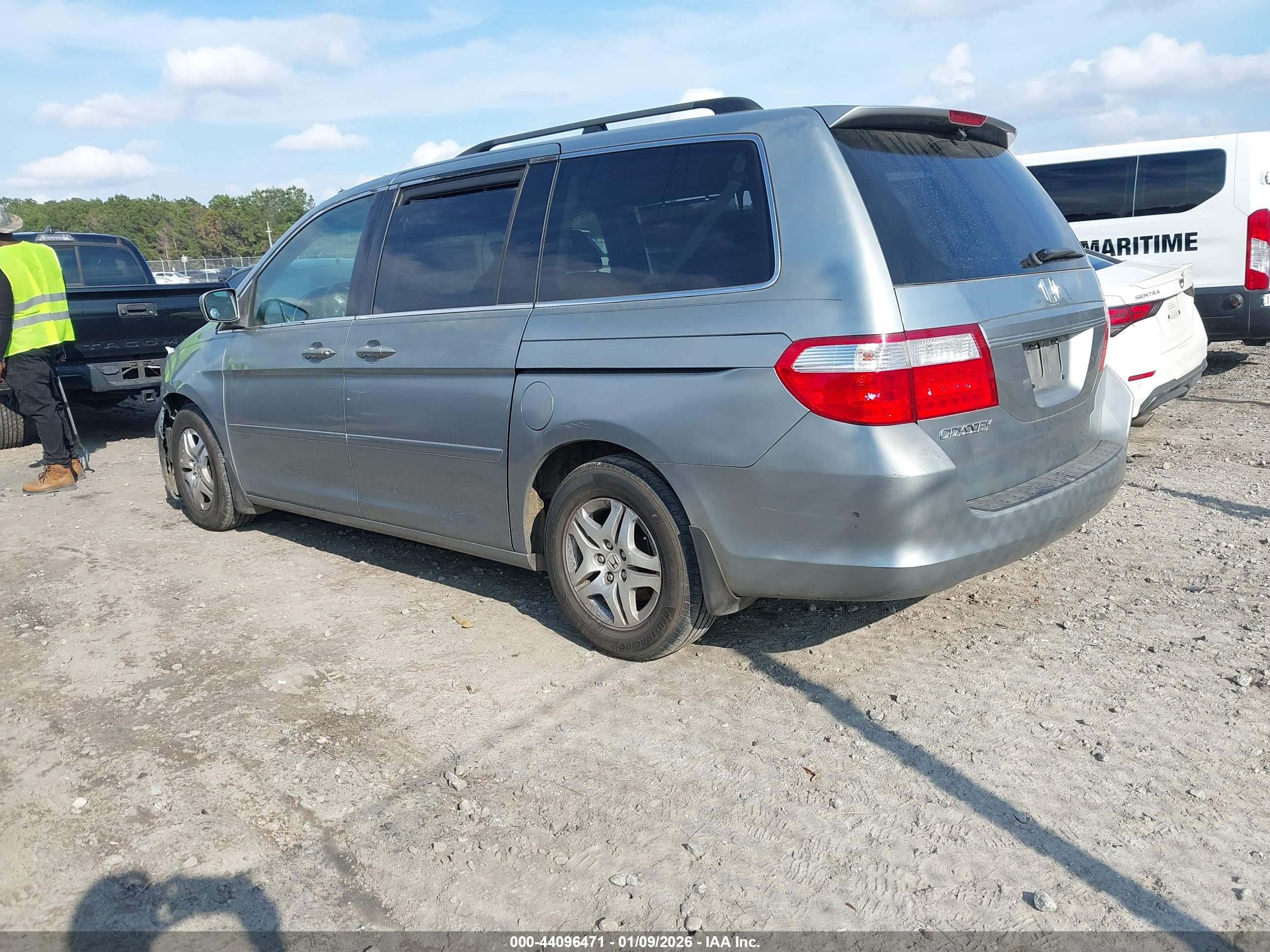 HONDA ODYSSEY image 3