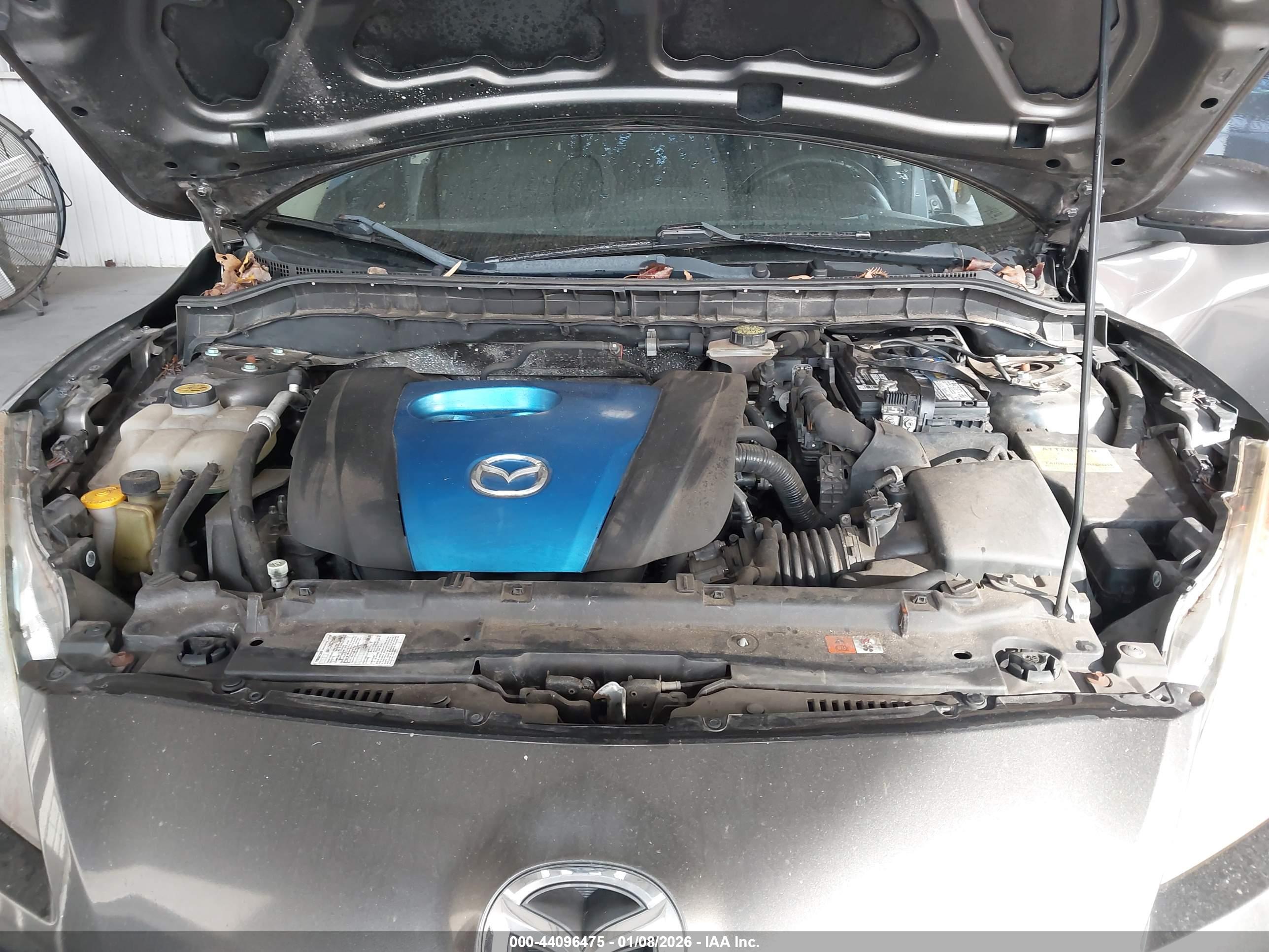MAZDA MAZDA3 image 10