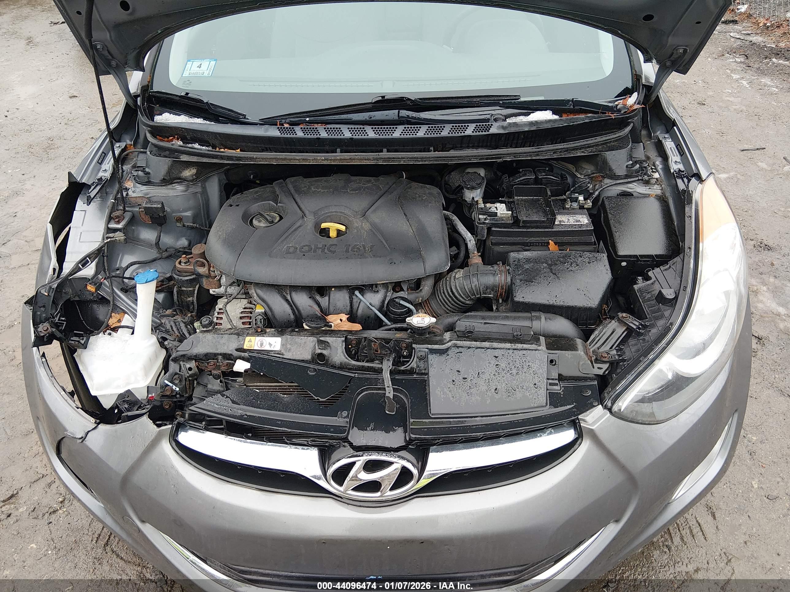 HYUNDAI ELANTRA image 10