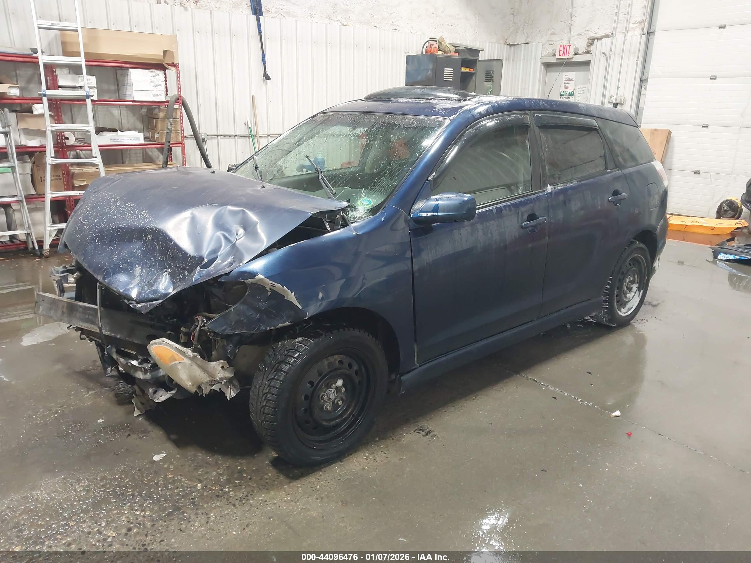 TOYOTA MATRIX image 2