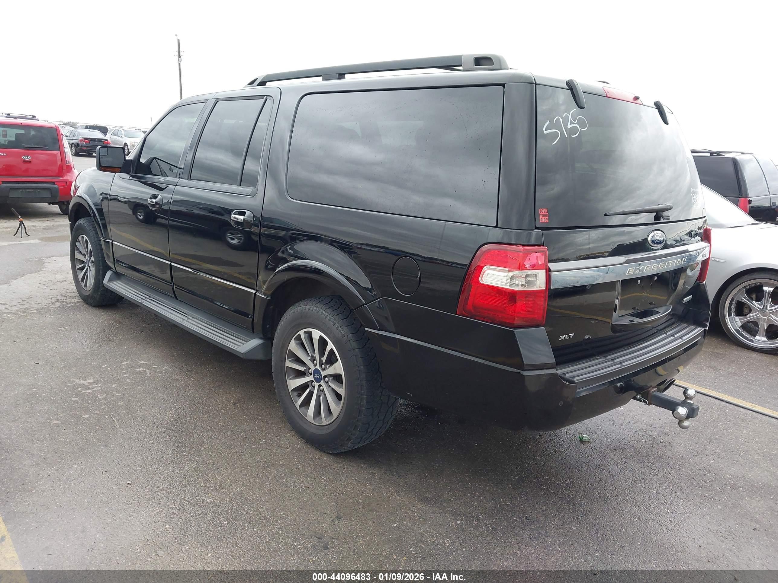 FORD EXPEDITION image 3