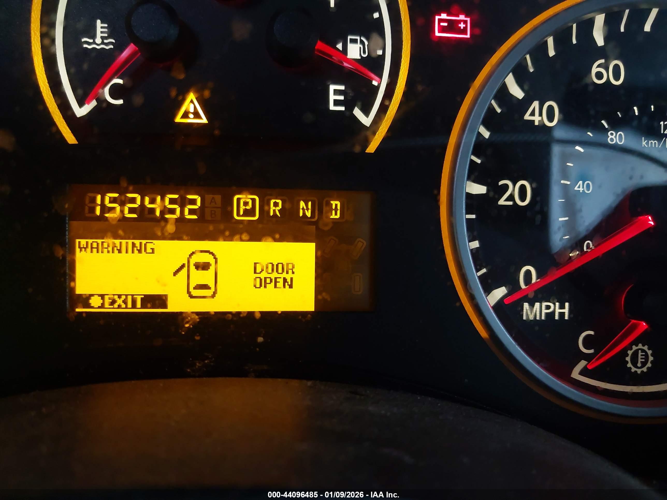 NISSAN ARMADA image 7