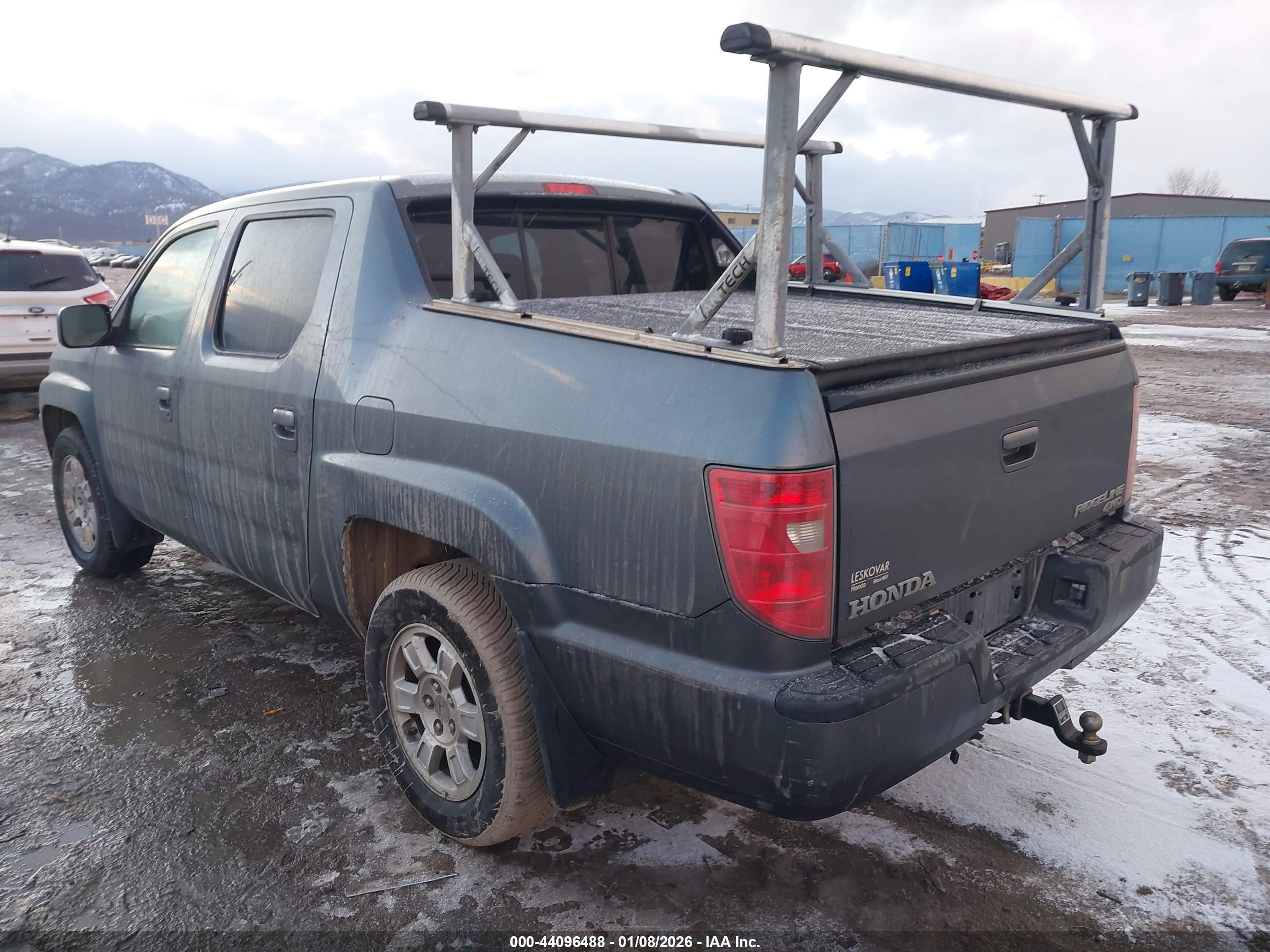 HONDA RIDGELINE image 3