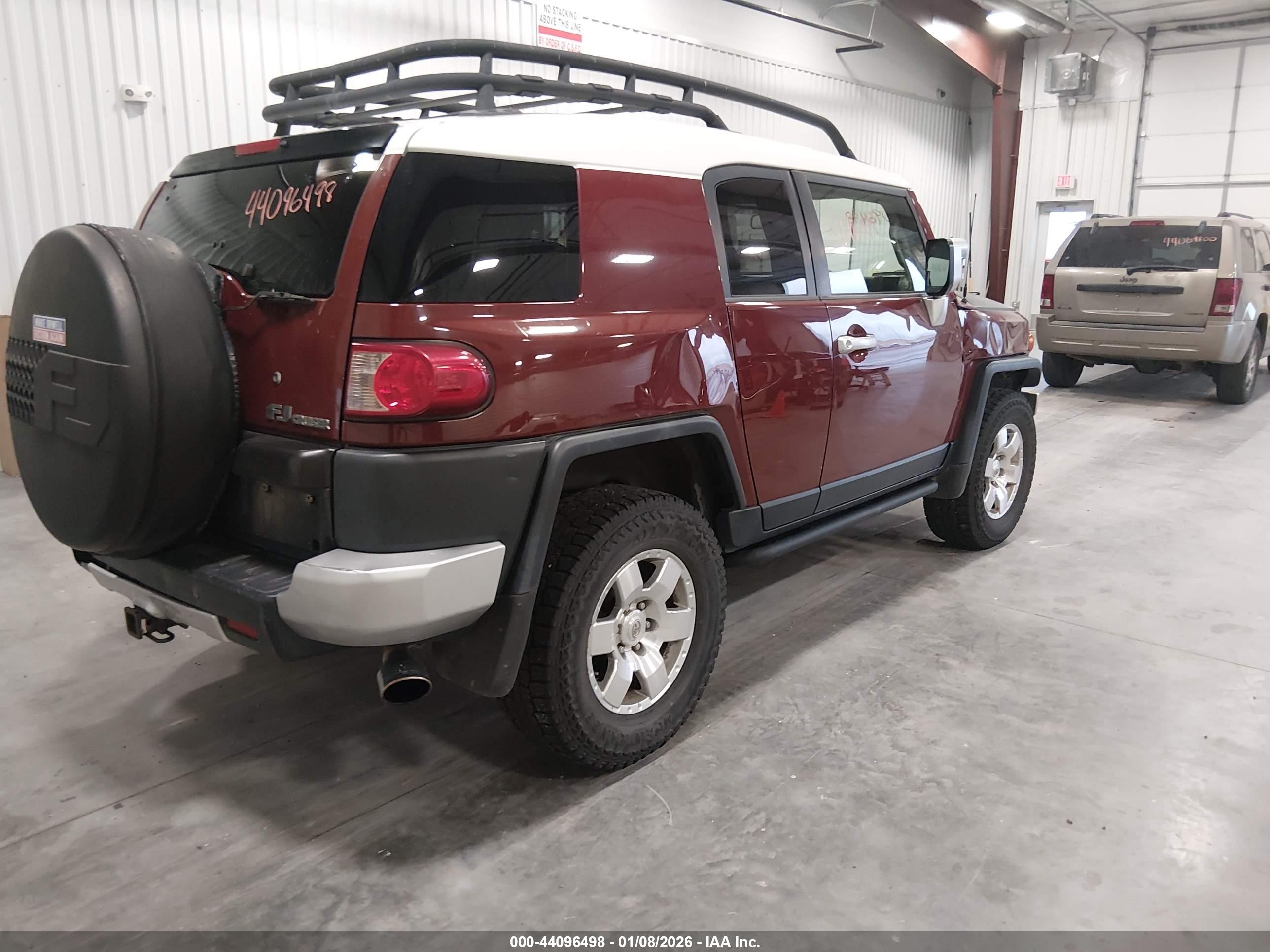 TOYOTA FJ image 4