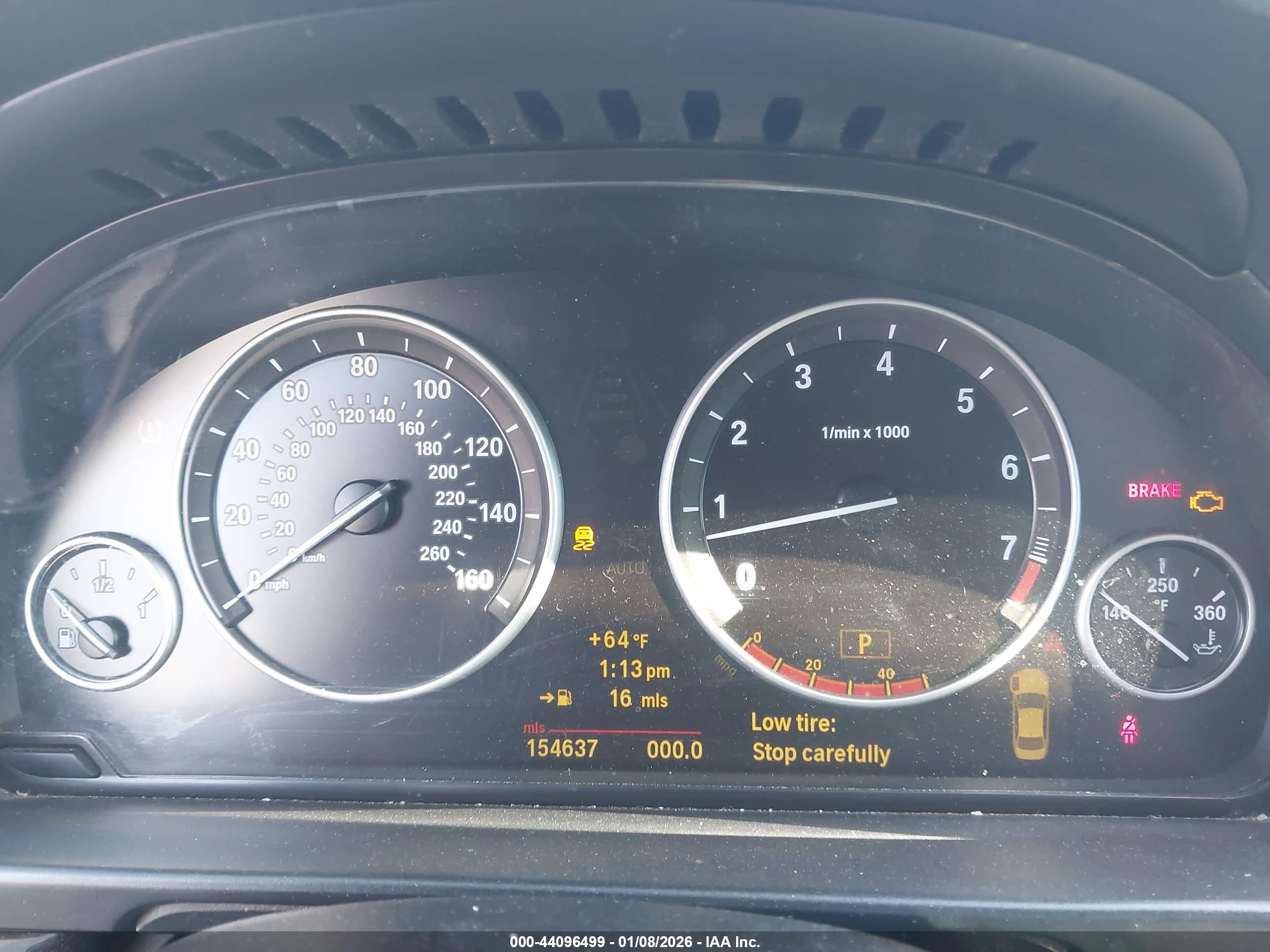 BMW 528I image 7
