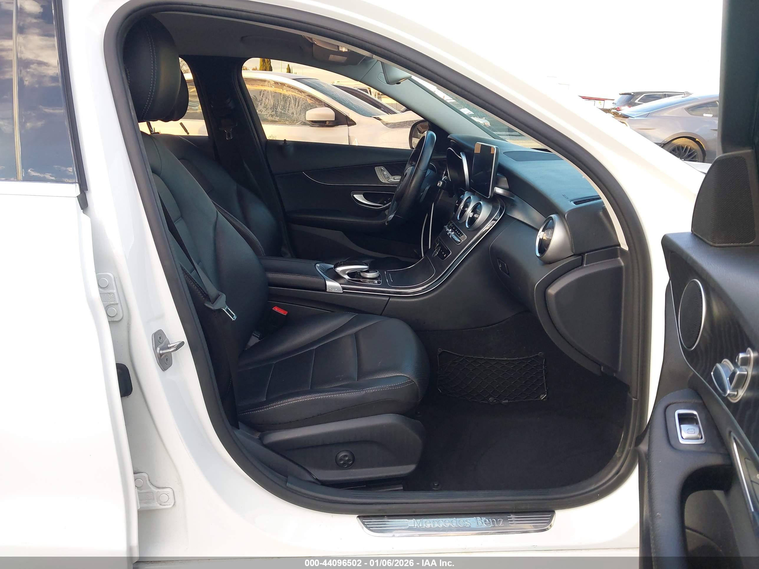 MERCEDES-BENZ C image 5