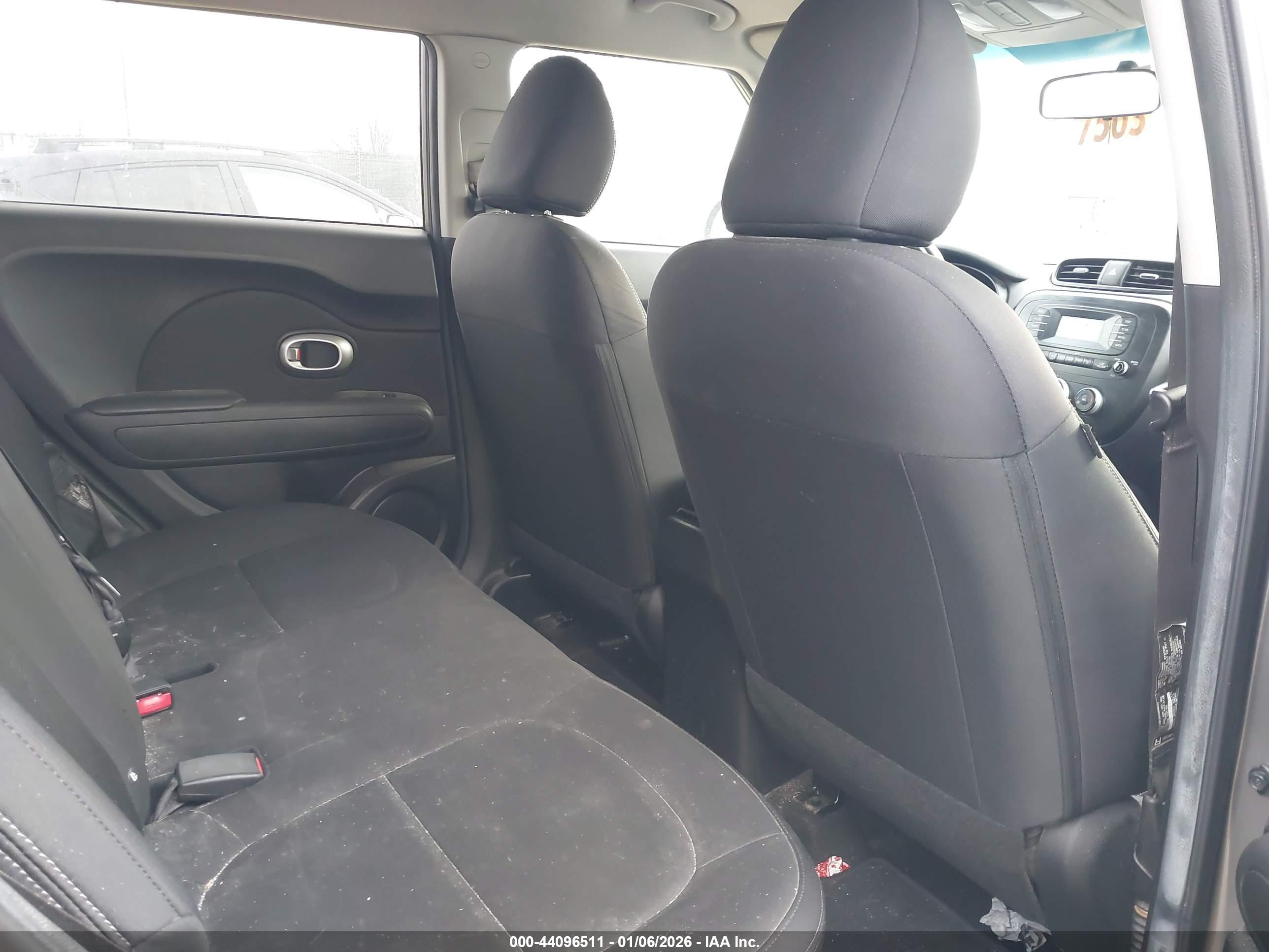 KIA SOUL image 8
