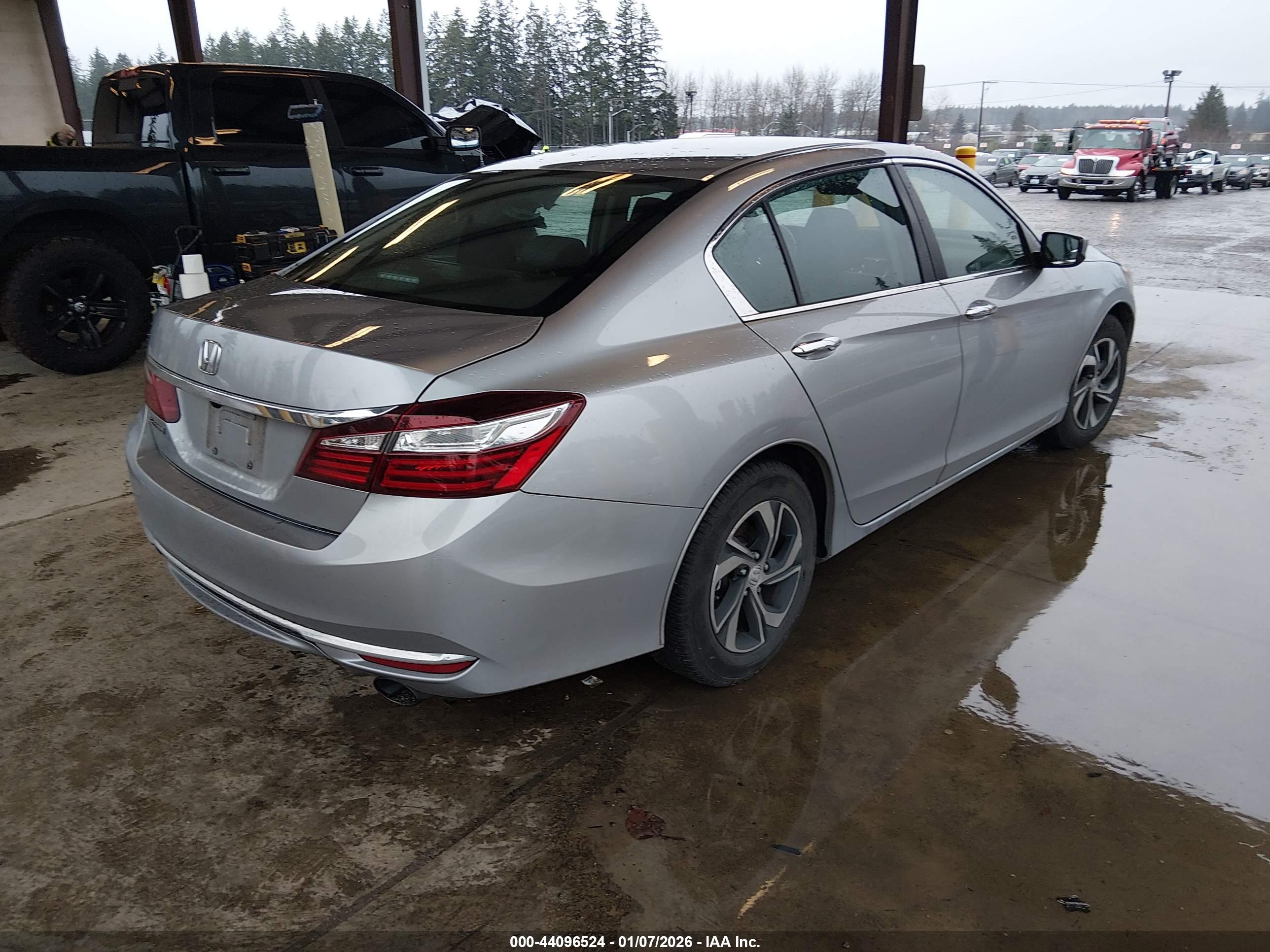 HONDA ACCORD image 4