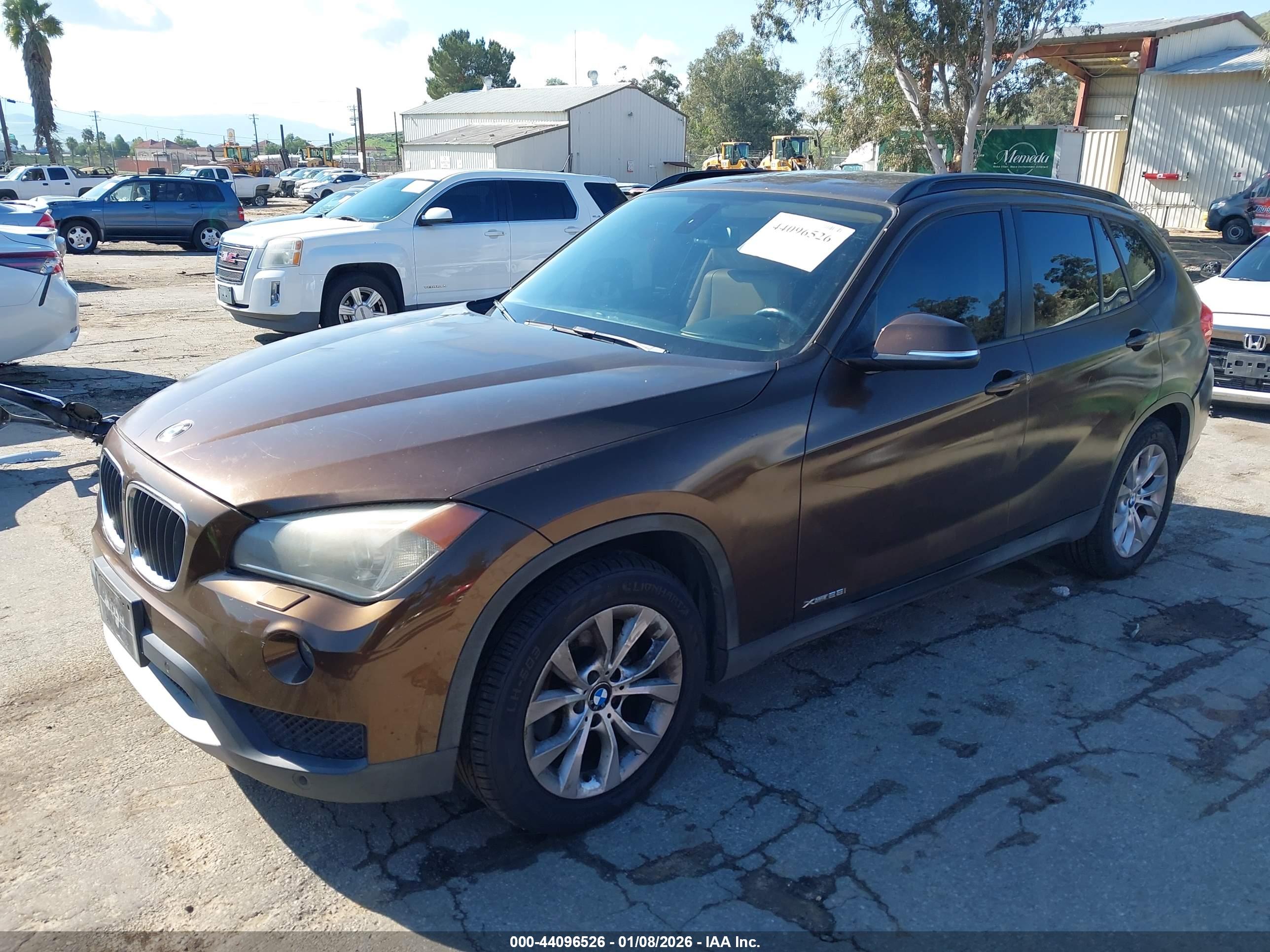 BMW X1 image 2