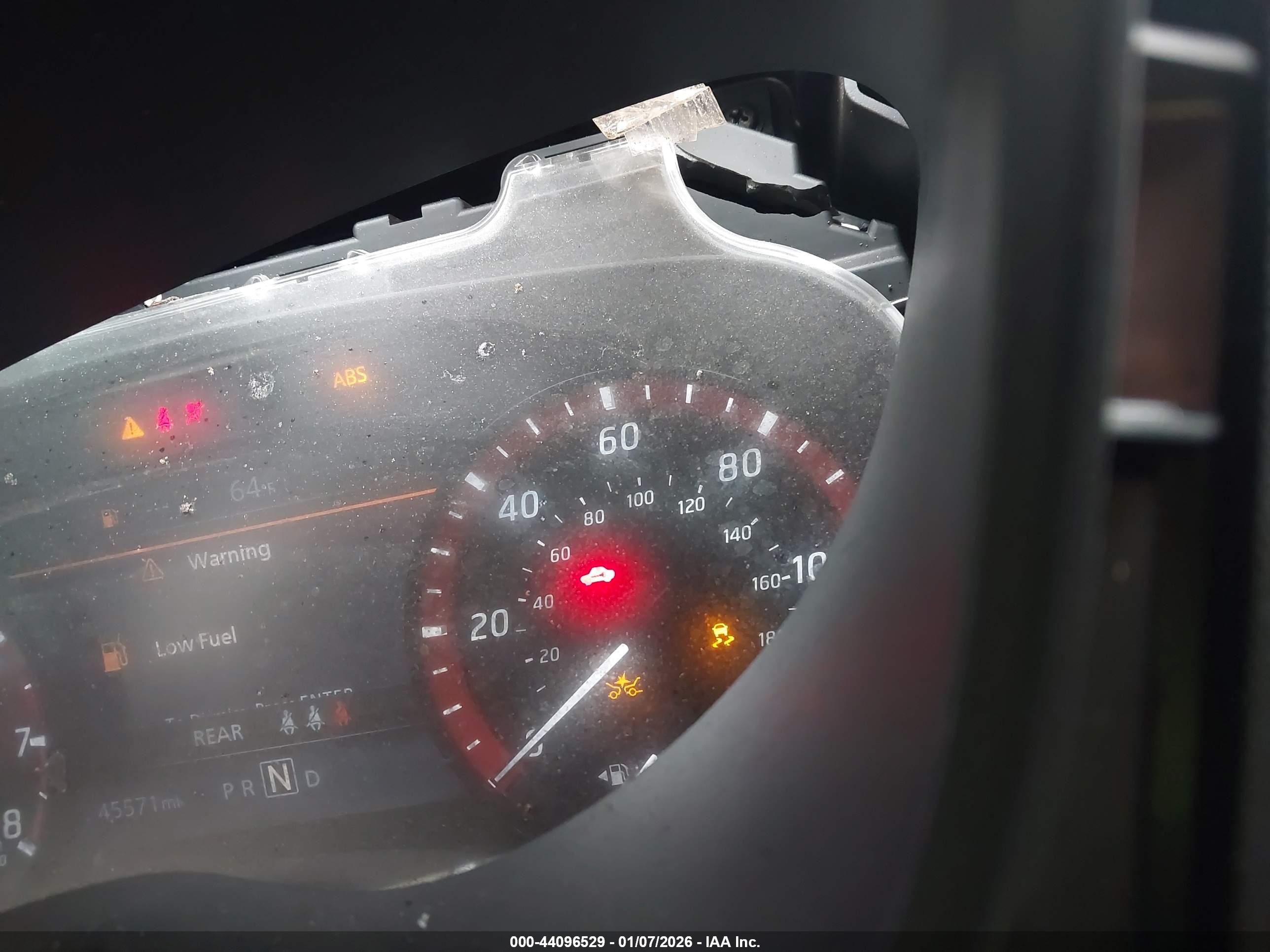 NISSAN FRONTIER image 7